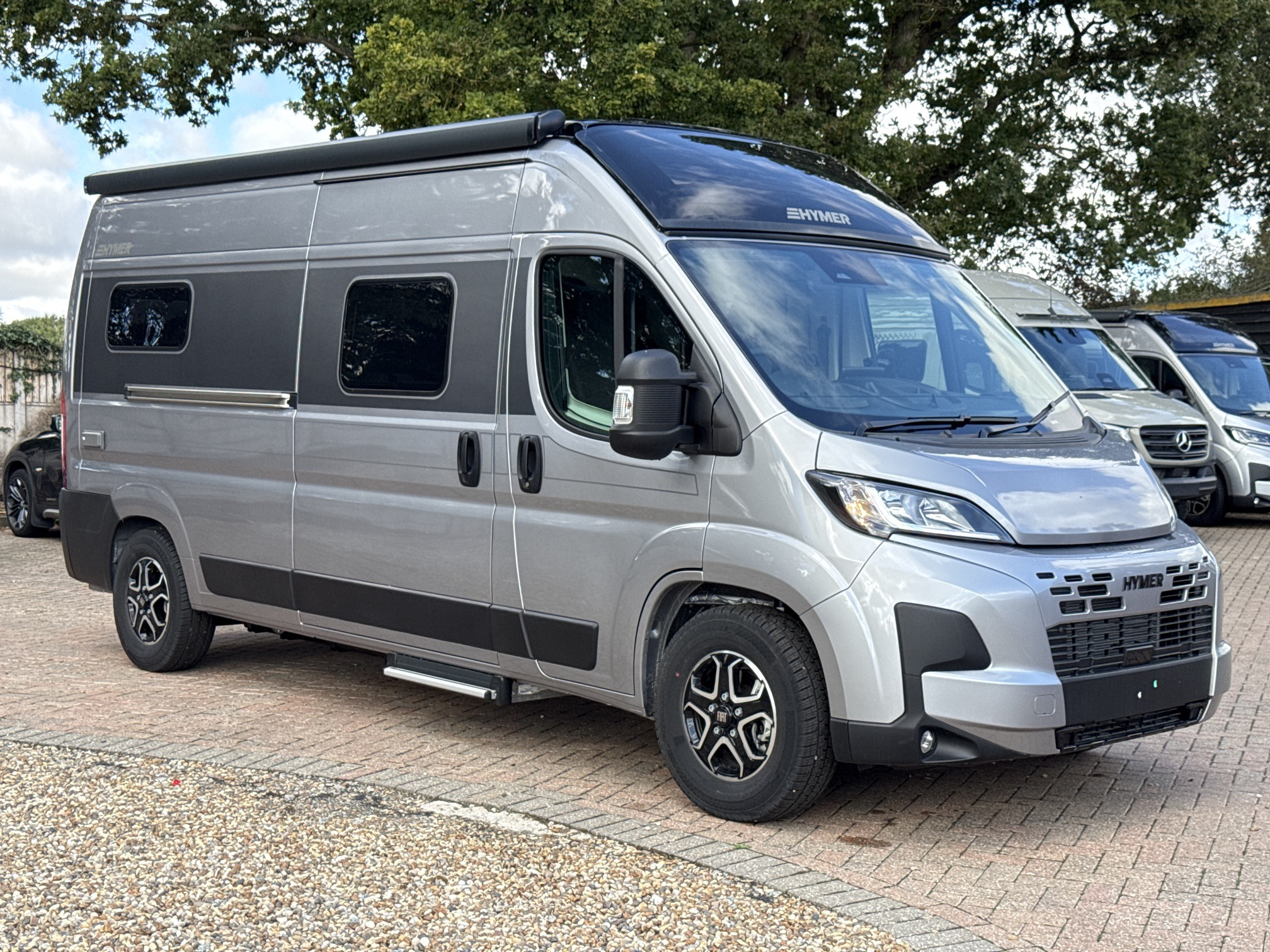 [general.product.image.short] 1 - Hymer Grand Canyon 2026