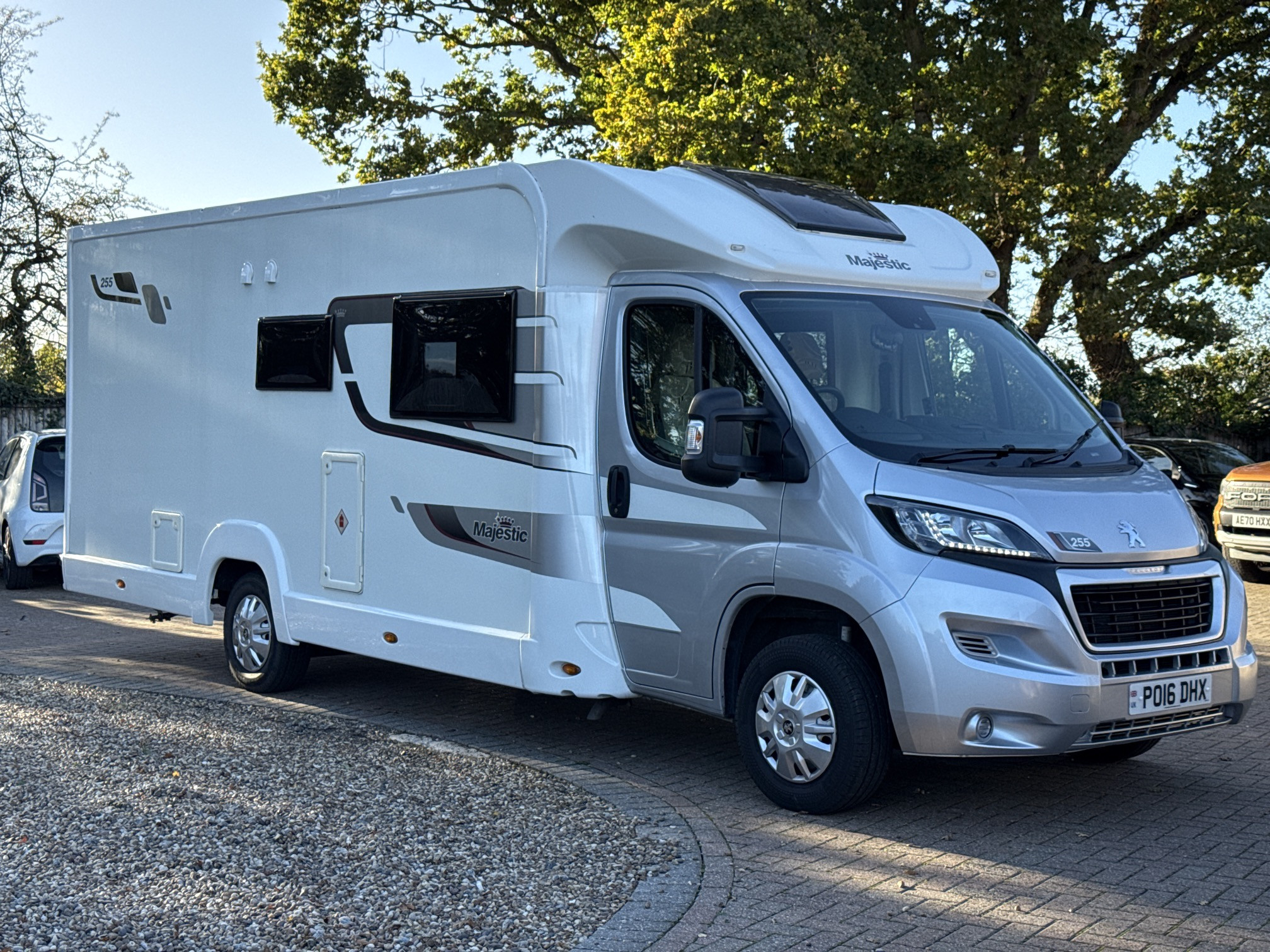 [general.product.image.short] 1 - Elddis Majestic 255 2016