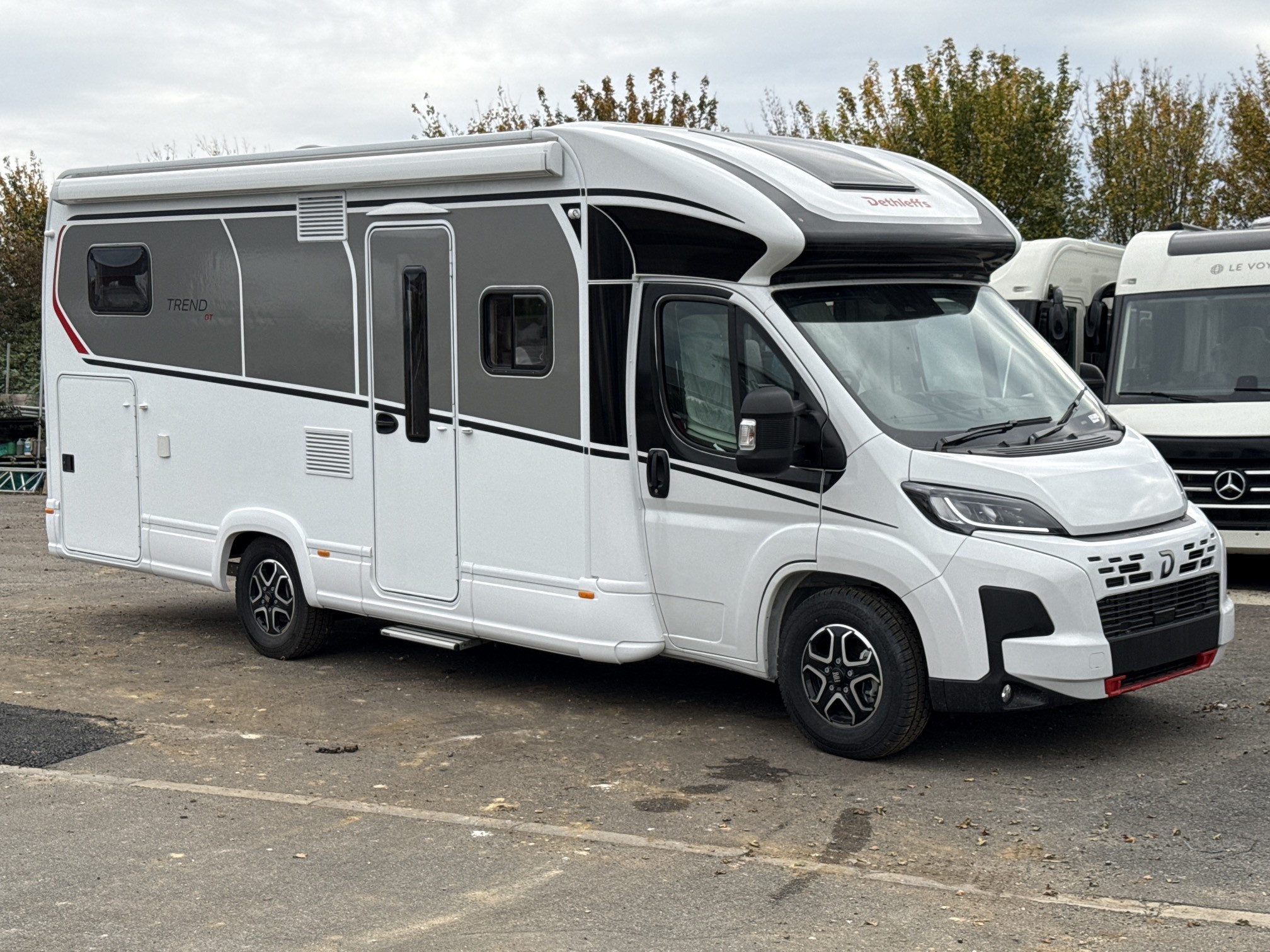 [general.product.image.short] 1 - Dethleffs Trend T7057 EBL 2025