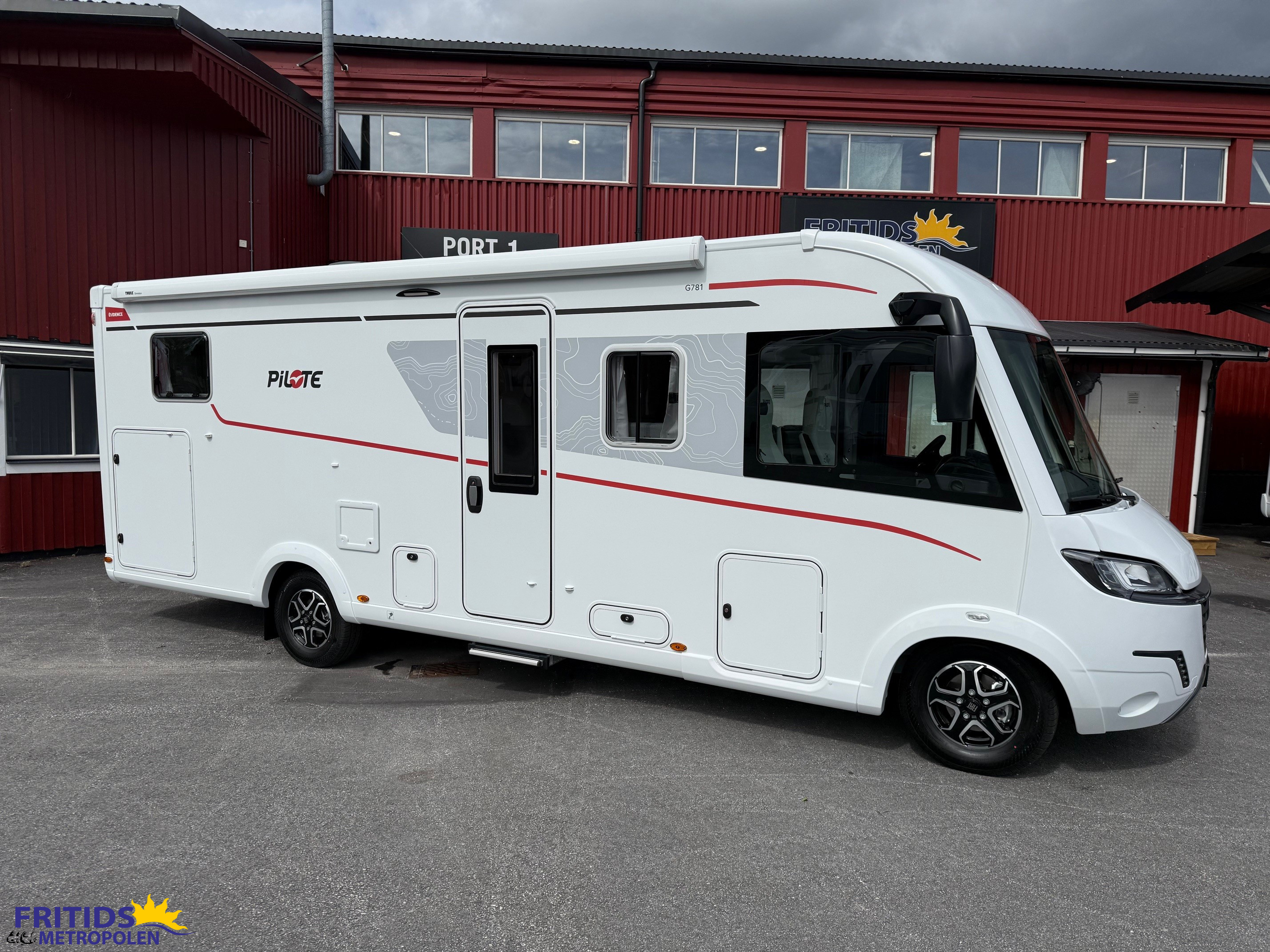 Produktbild 1 - Pilote G781 FGJ Evidence ALKO-180hk-Alde diesel-Li