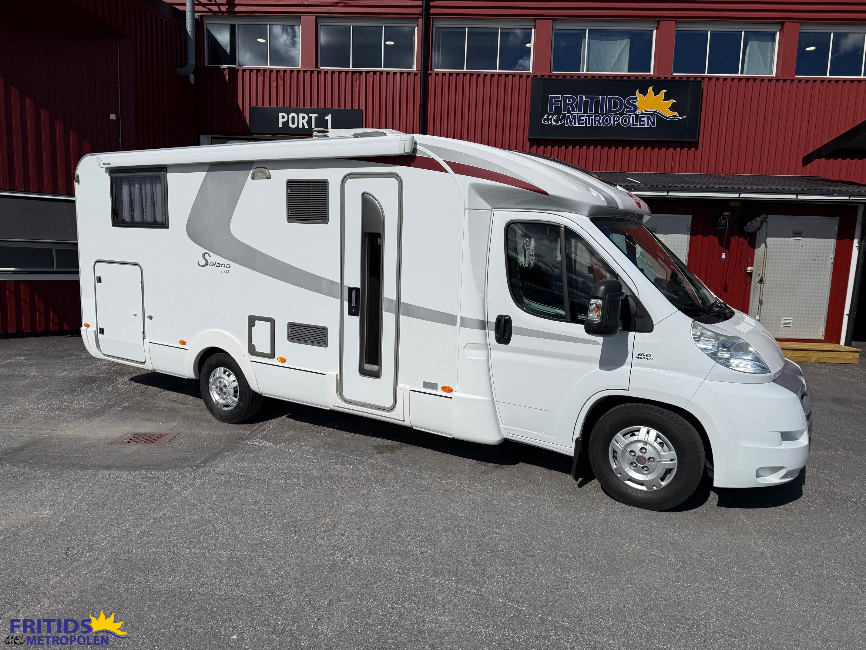 Produktbild 1 - Bürstner Solano T 728 AC x 2 - 3.0l motor 2009