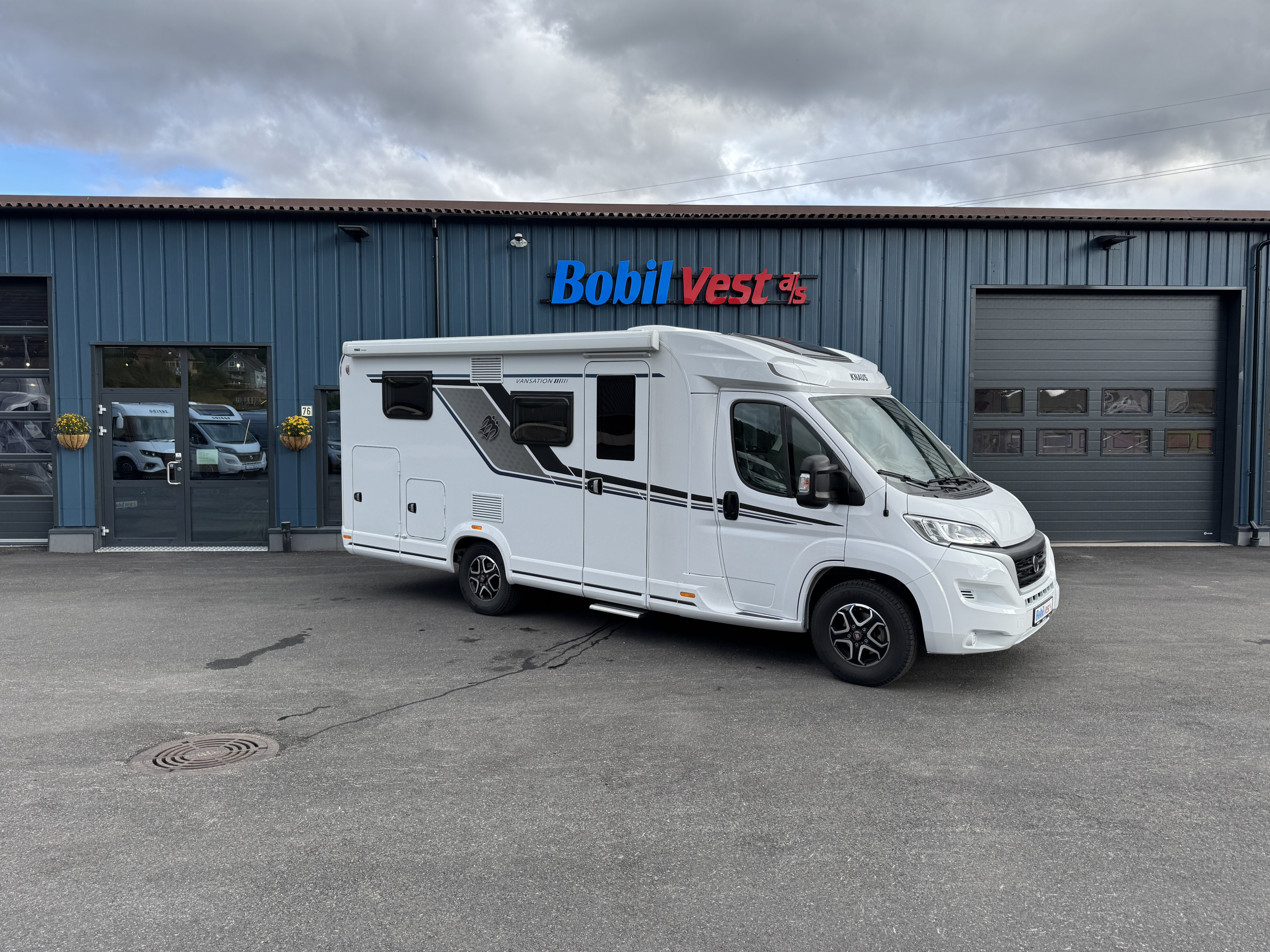 [general.product.image.short] 1 - Knaus Van Ti 2022