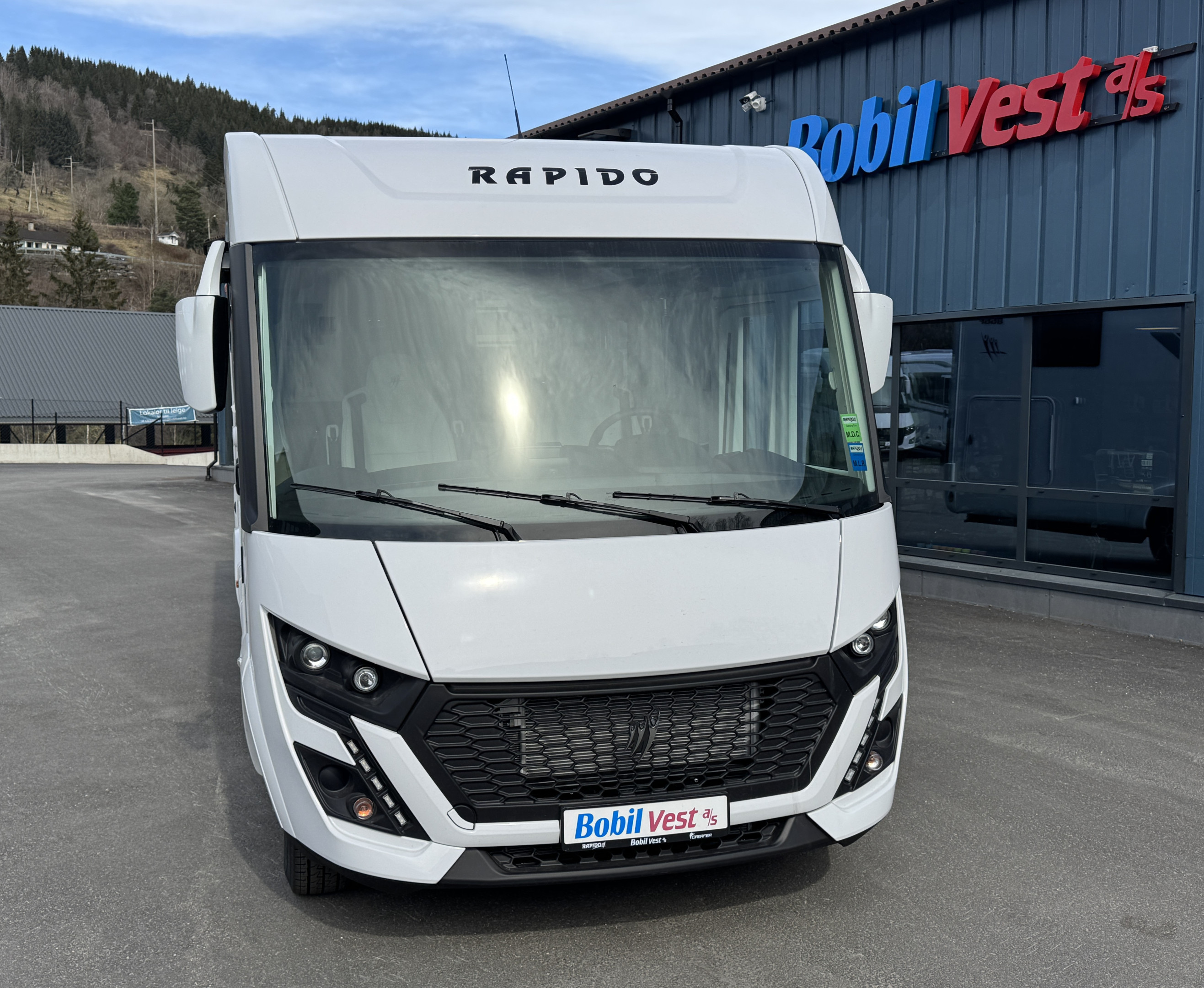 [general.product.image.short] 1 - Rapido 866F 2026
