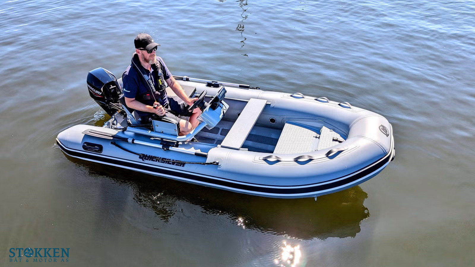 [general.product.image.short] 1 - Quicksilver 350 Alu RIB - styrekonsoll - Mercury 1