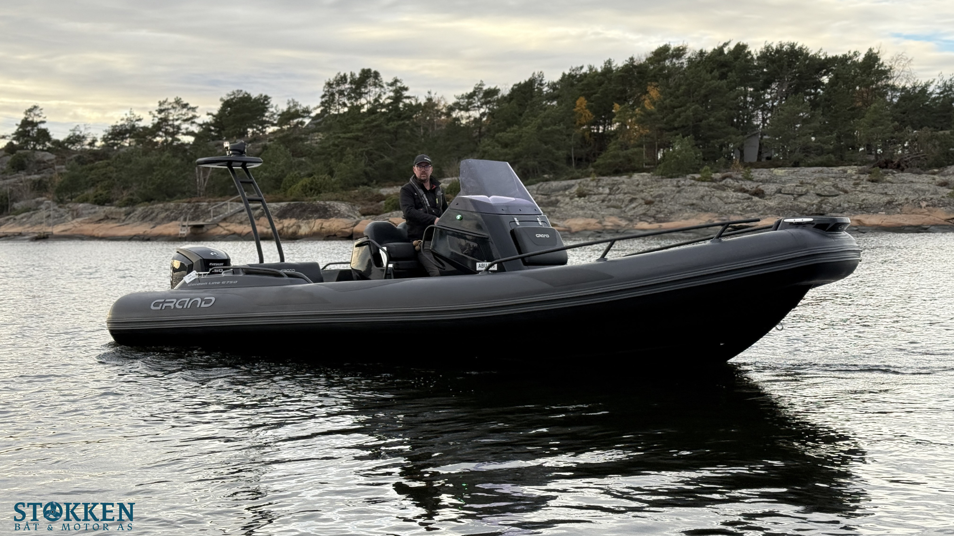 [general.product.image.short] 1 - Grand Golden Line 750 - Evinrude 250hk HO 2021