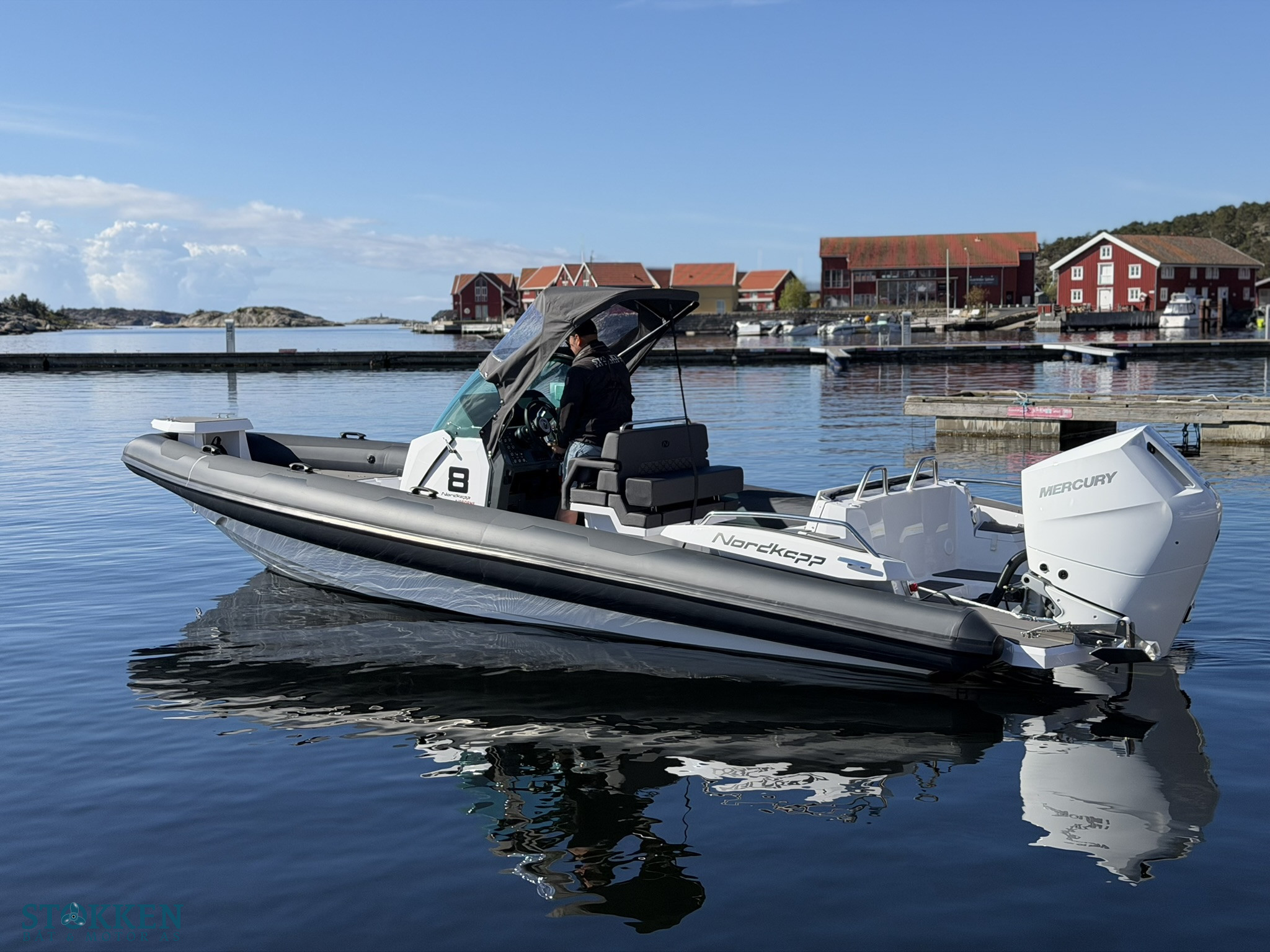 [general.product.image.short] 1 - Nordkapp Airborne 8 - Hvit Mercury 350hk V10 - Uts