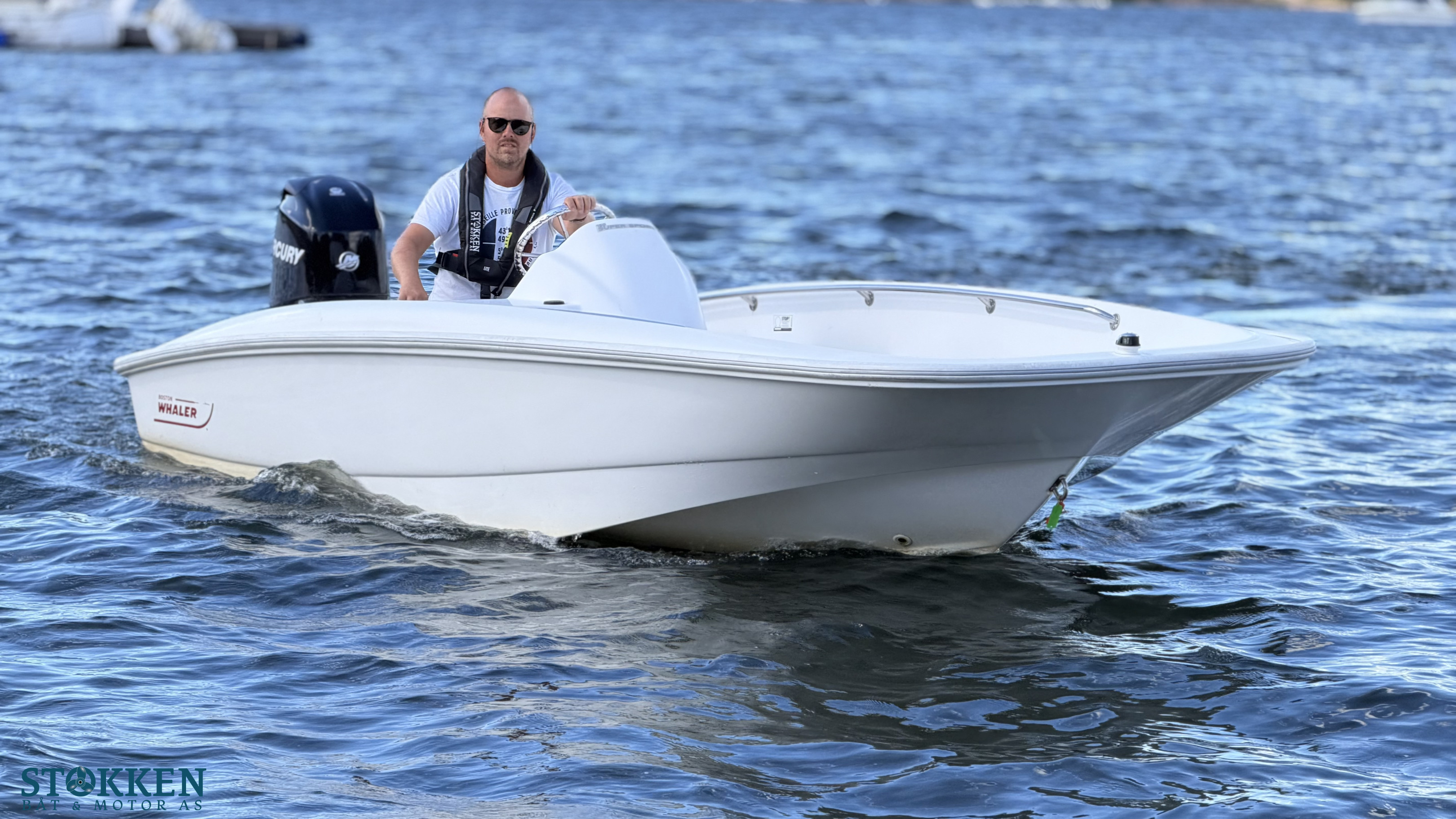 [general.product.image.short] 1 - Boston Whaler 150 Super Sport - Mercury 60hk 2011