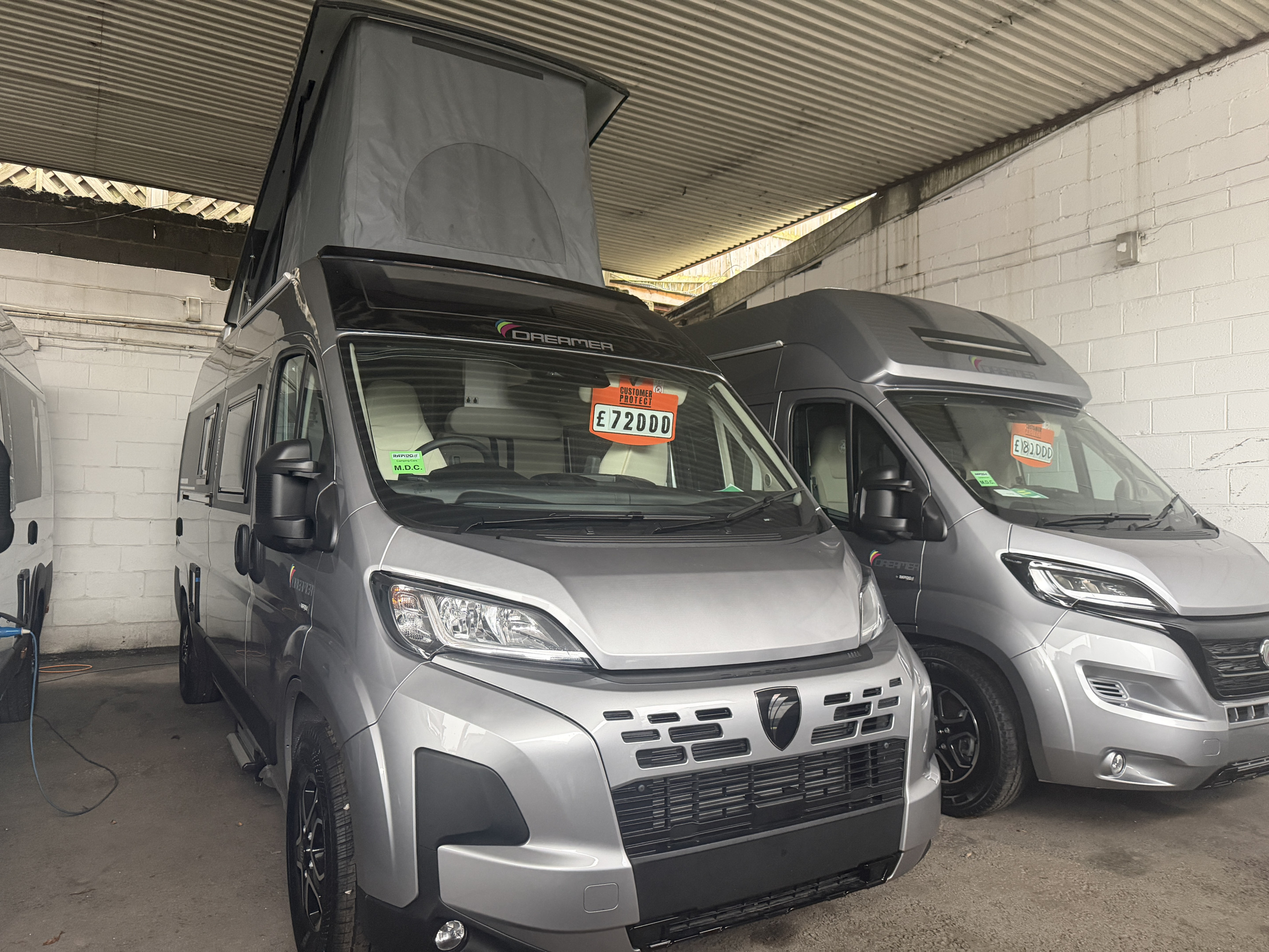 [general.product.image.short] 1 - Dreamer D55 FUN Up Addict 2,2L 140  3,5T Auto 2025