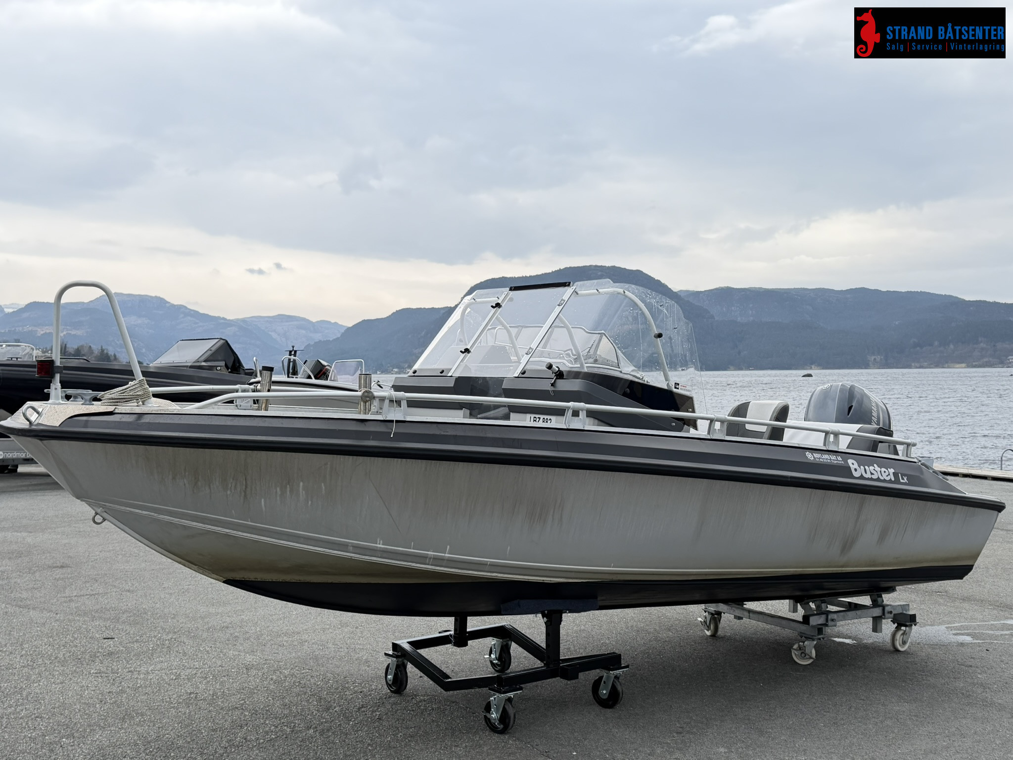 [general.product.image.short] 1 - Buster Lx m/50hk Yamaha 2019