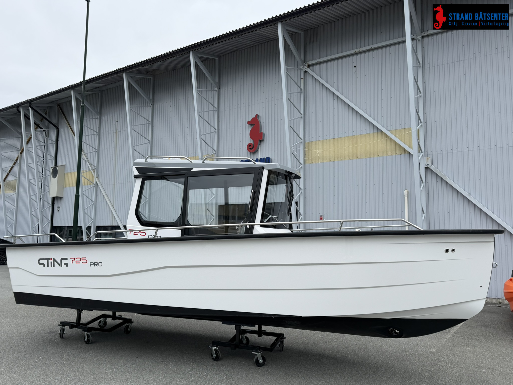 [general.product.image.short] 1 - Sting PRO 725 Cabin XL Mercury R150XL  DS 2026