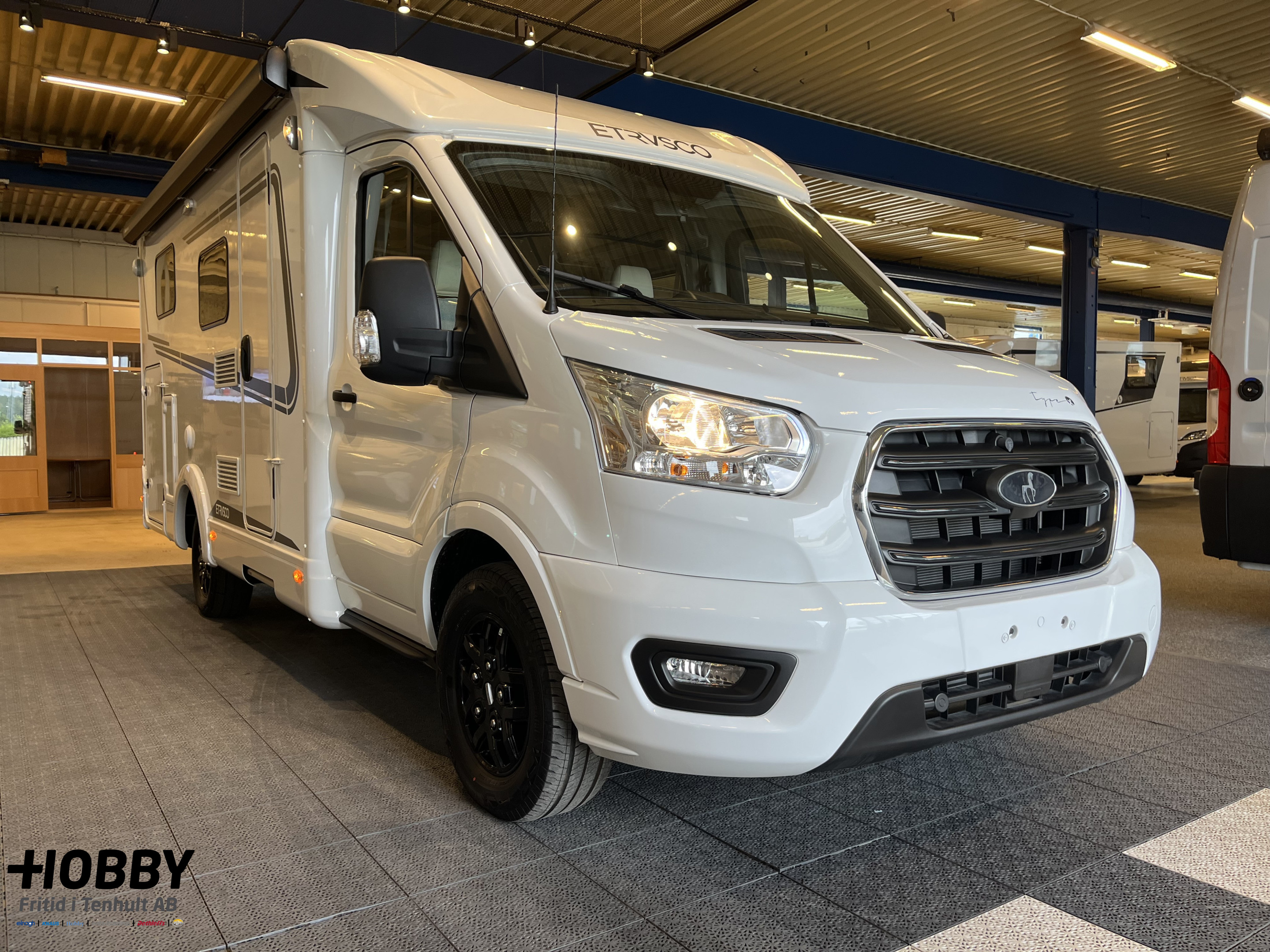 Produktbild 1 - Etrusco V 6.6 SF - Ford 2024