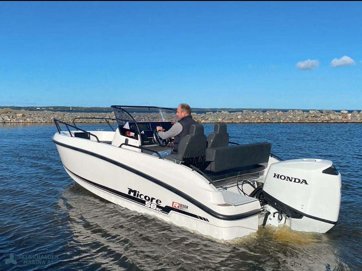 [general.product.image.short] 1 - Micore UTSTILLINGSBÅT - MICORE 58SC R-Design - Hon