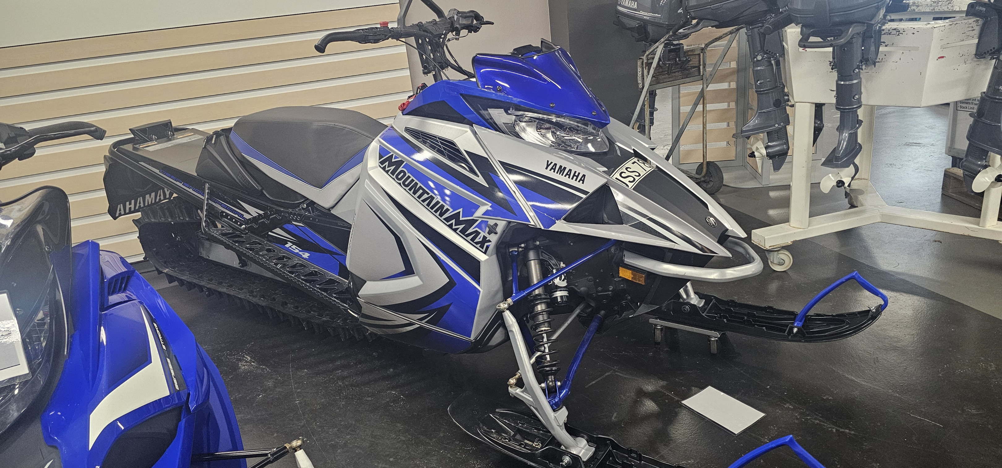 Produktbild 1 - Yamaha MOUNTAIN MAX 800 ES SM1/SILVER 2022