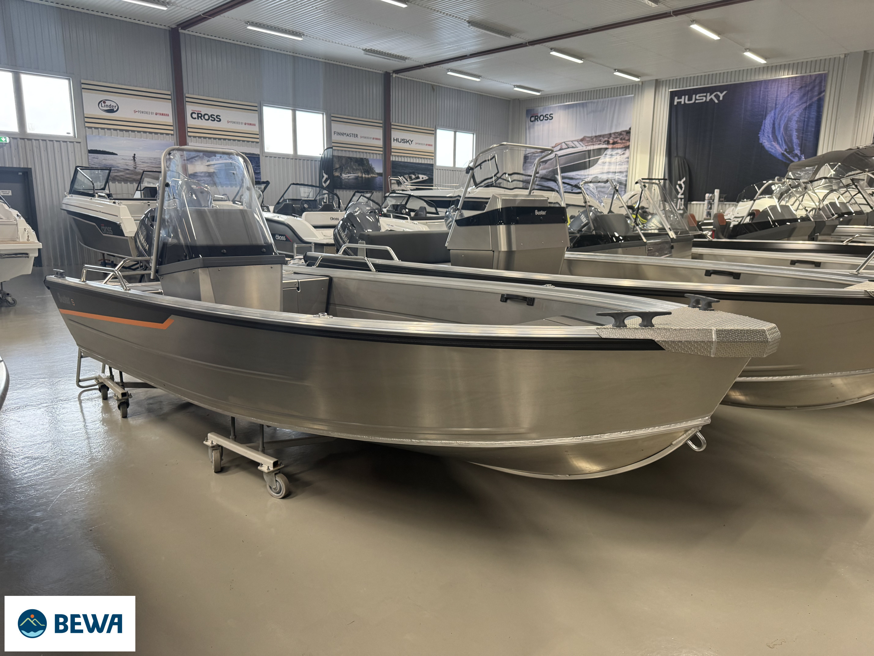 Produktbild 1 - Buster S1 + F30BETL 2023