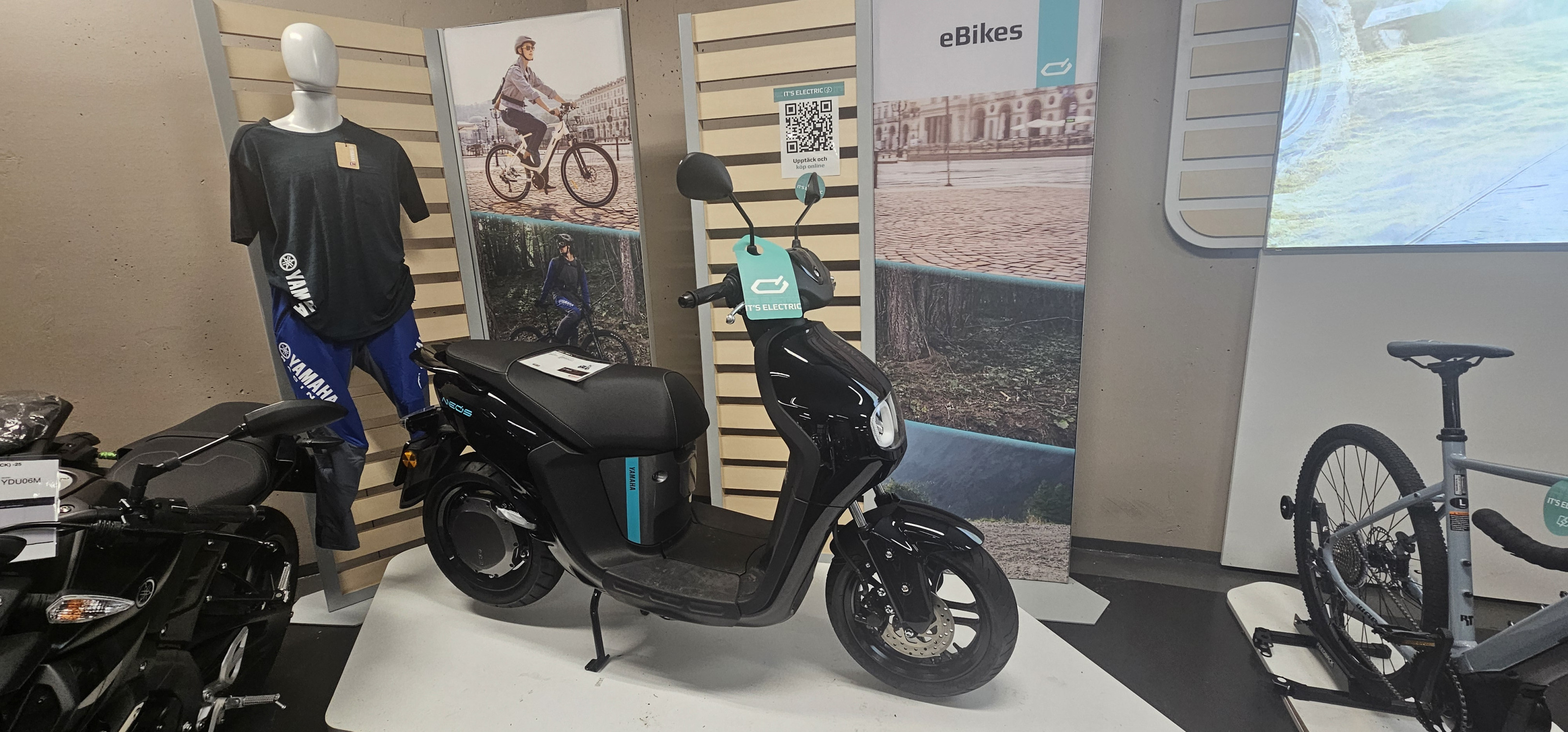 Produktbild 1 - Yamaha NEO's EL 2022 SMY(Midnight Bl) 2022