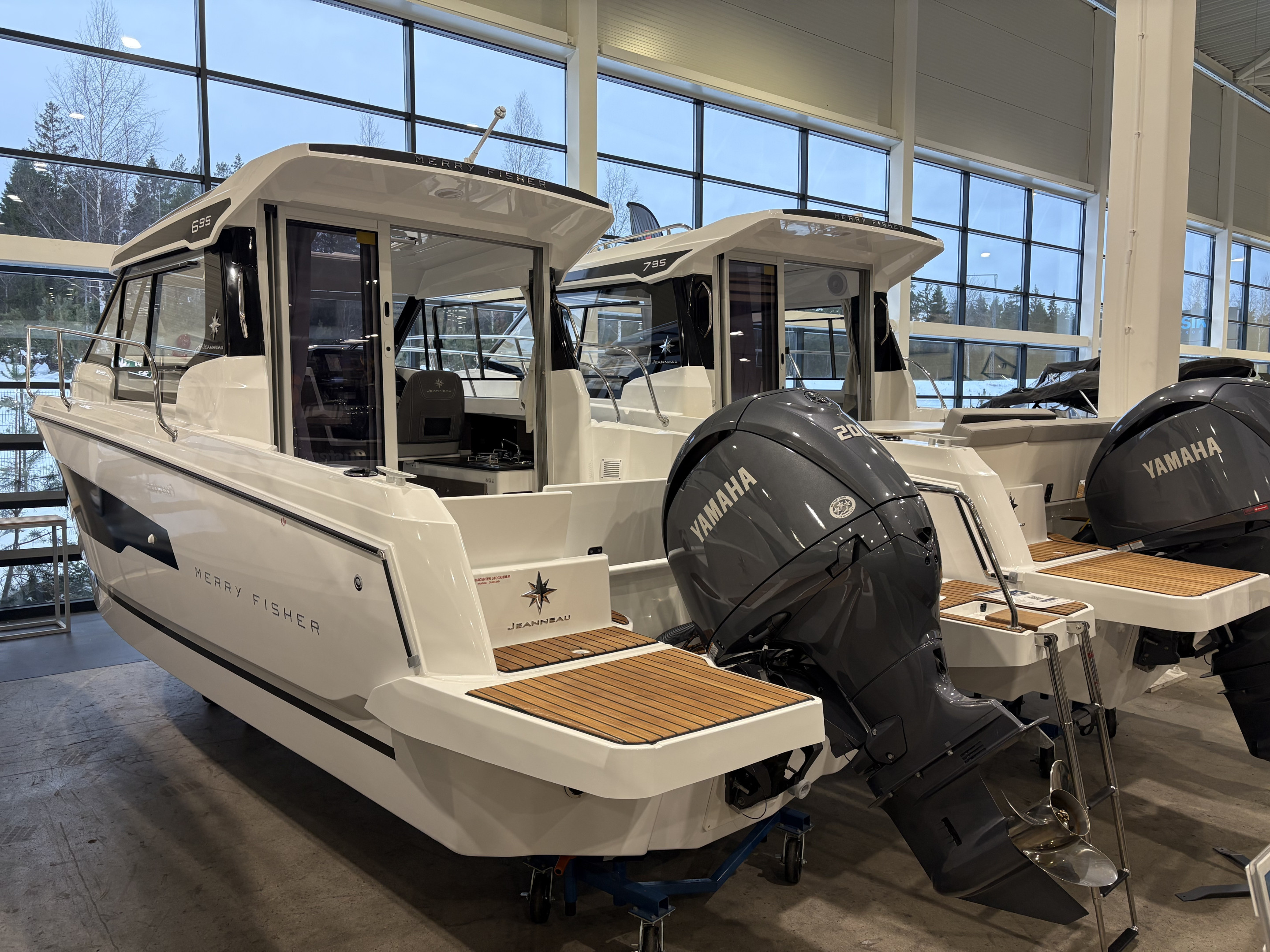 Produktbild 1 - Jeanneau 695 S2 ink. Yamaha F200 LCB 2026  2025