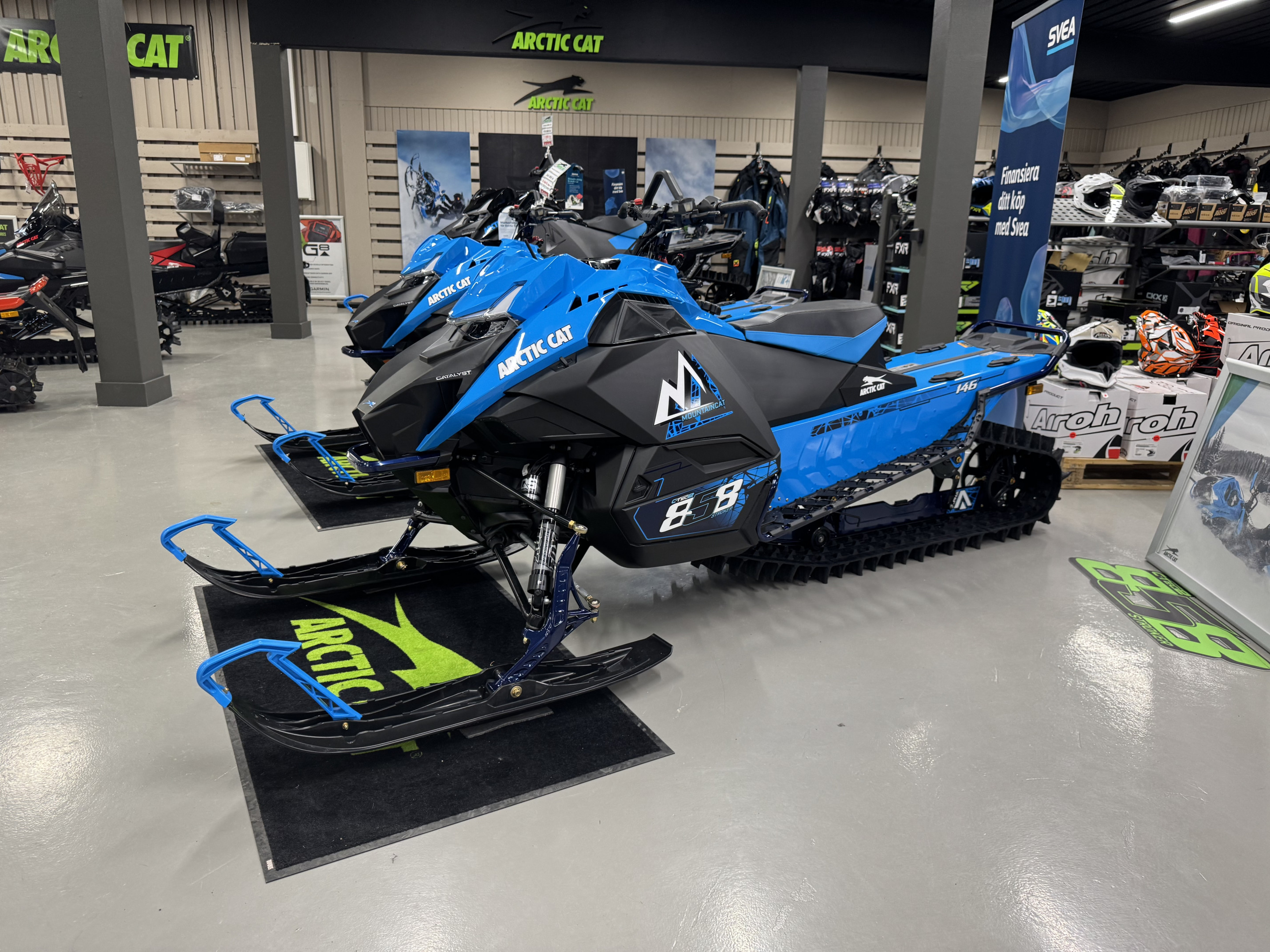 Produktbild 1 - Arctic Cat Mountain Cat 858 146" 2025