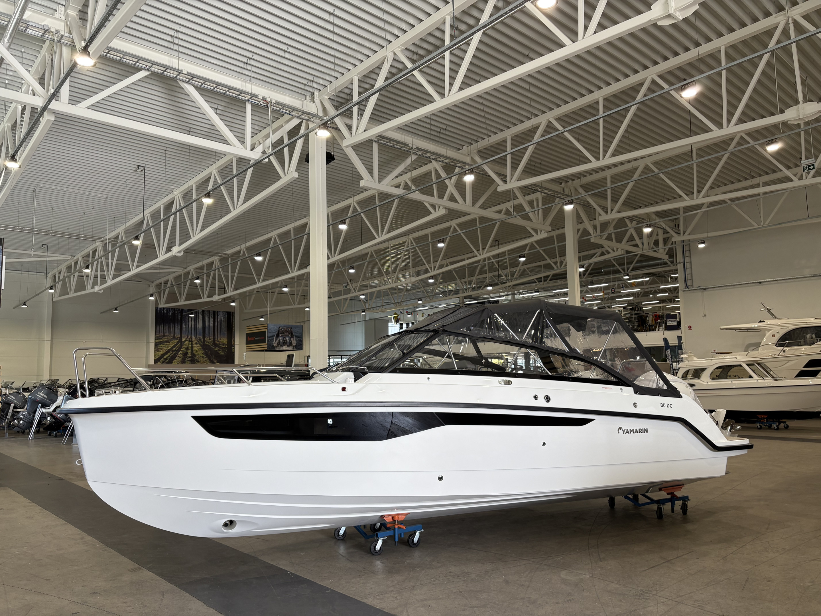 Produktbild 1 - Yamarin 80DC ink. Yamaha F350 XSB2 Touring + Delux