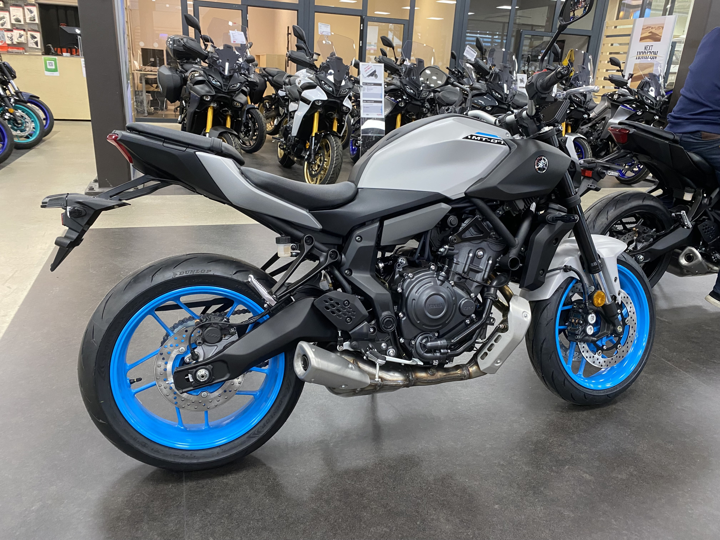 Produktbild 1 - Yamaha MT-07 2025 ICE STORM Kampanj!         2025
