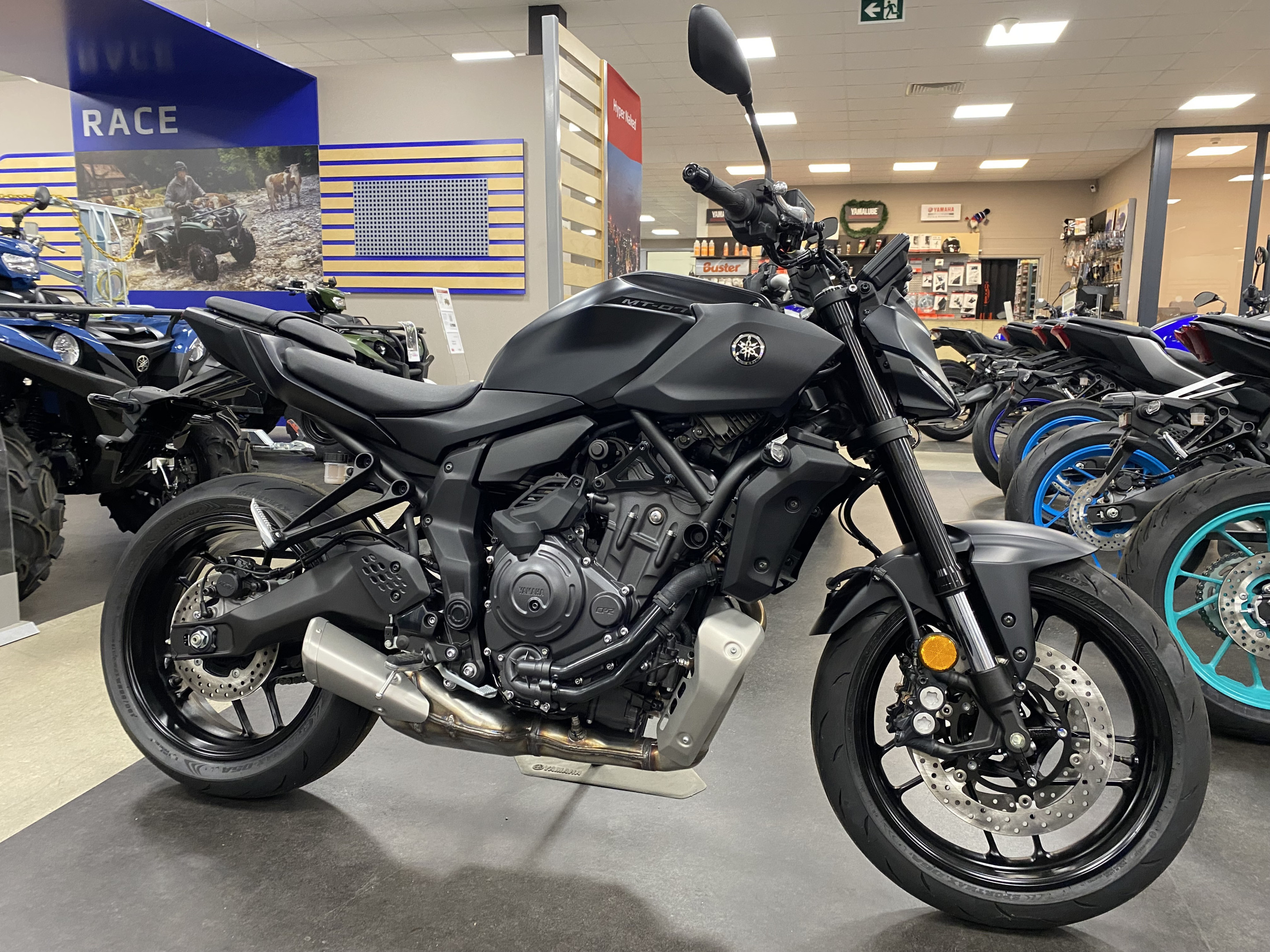 Produktbild 1 - Yamaha MT-07 Y-AMT Tech Black Kampanj!         202
