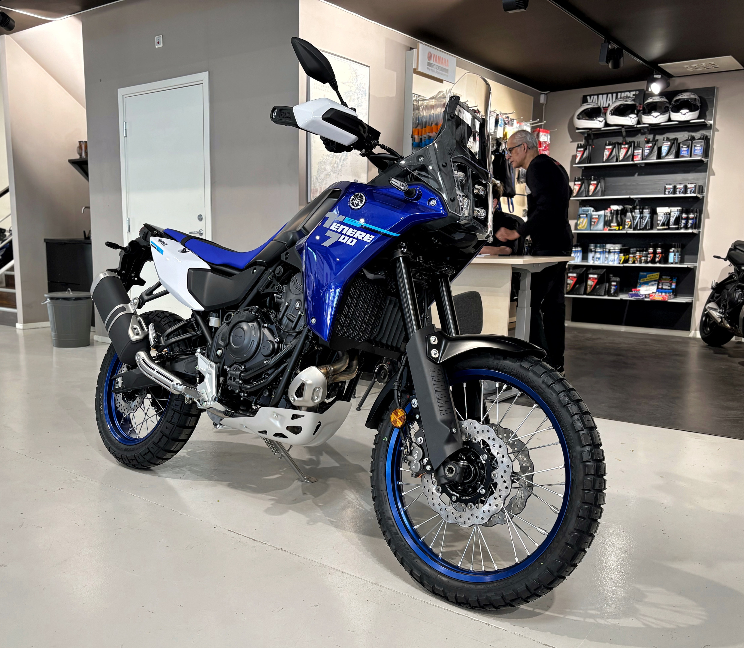 Produktbild 1 - Yamaha Tenere 700 Low Icon blue 2025
