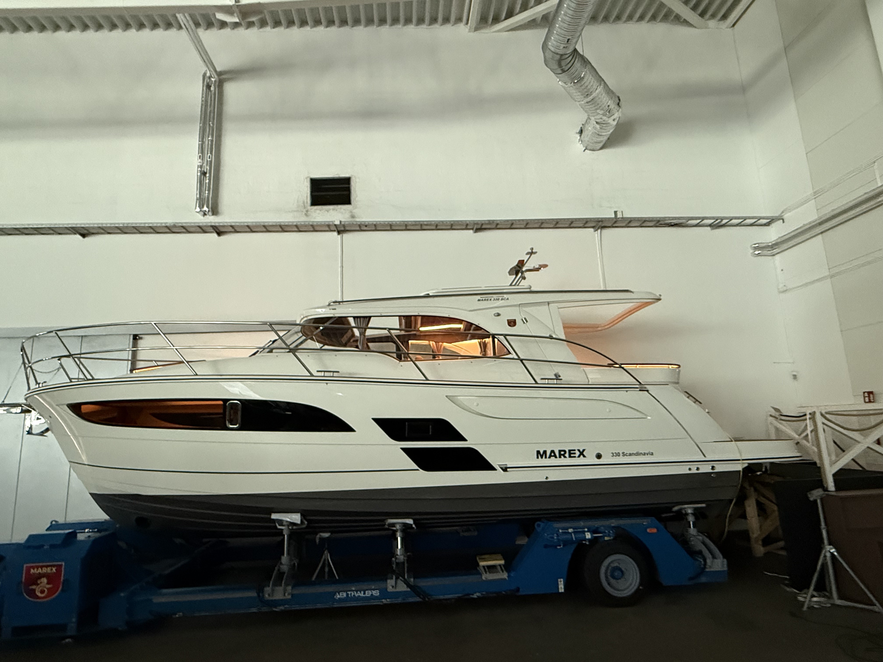 Produktbild 1 - Marex 330 Scandinavia 1 x DPI Volvo Penta D6-480 +