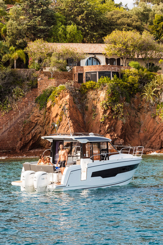 Produktbild 1 - Jeanneau 895 Serie 2 ink. 2x Yamaha F200XSB2  2026