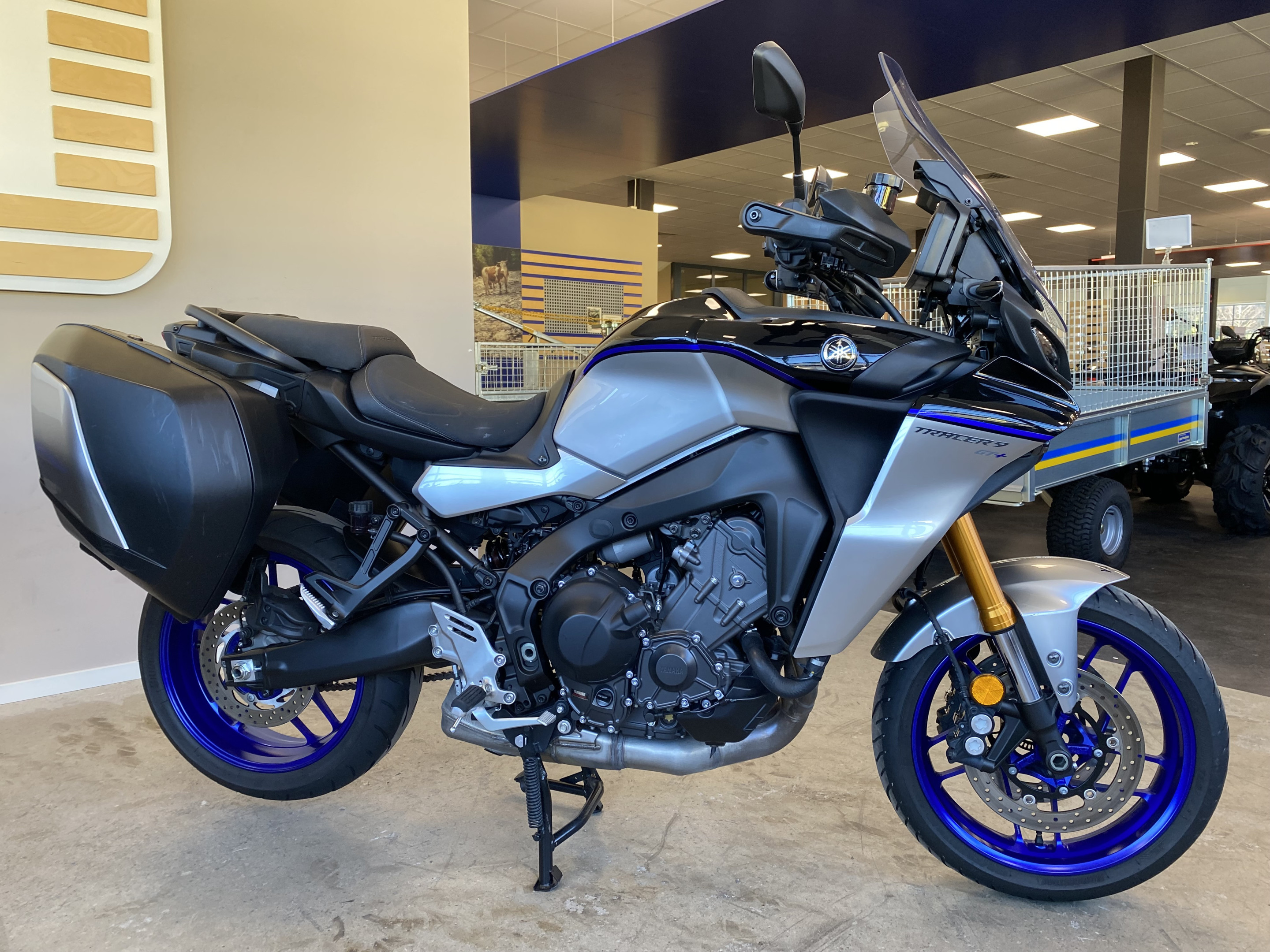 Produktbild 1 - Yamaha TRACER 9 GT+ ICON PERFORMANCE 2023