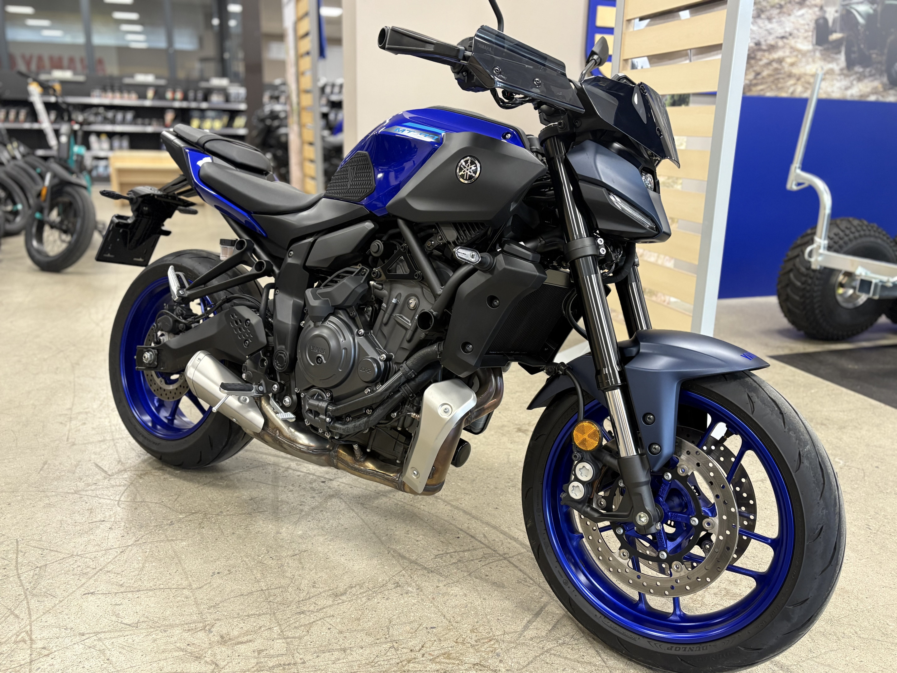 Produktbild 1 - Yamaha MT-07 Y-AMT DEMO - Extrautrustad!   2025