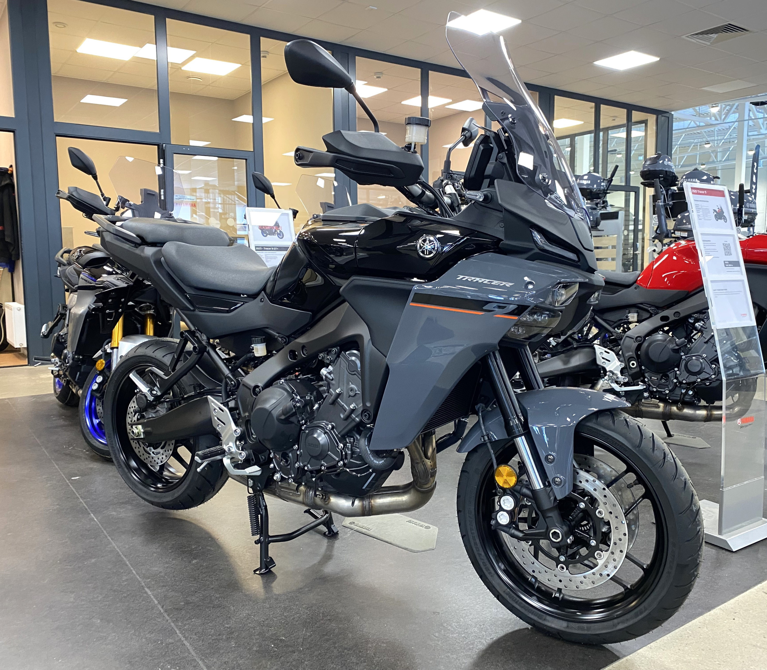 Produktbild 1 - Yamaha TRACER 9        2025