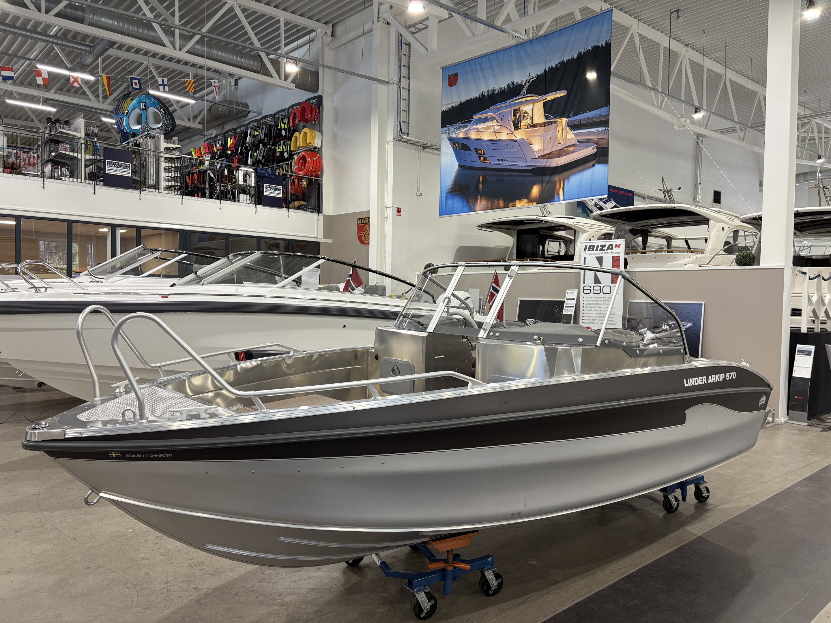 Produktbild 1 - Linder Arkip 570 2026 Yamaha F100LB YC-Edition 202