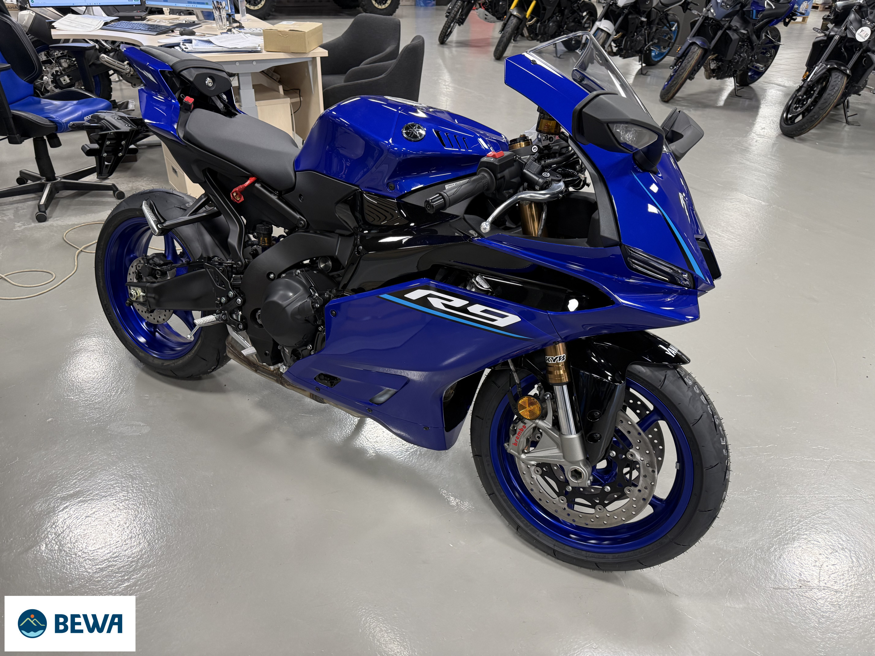 Produktbild 1 - Yamaha YZF-R9 2026 DPBMC BLÅ             2026