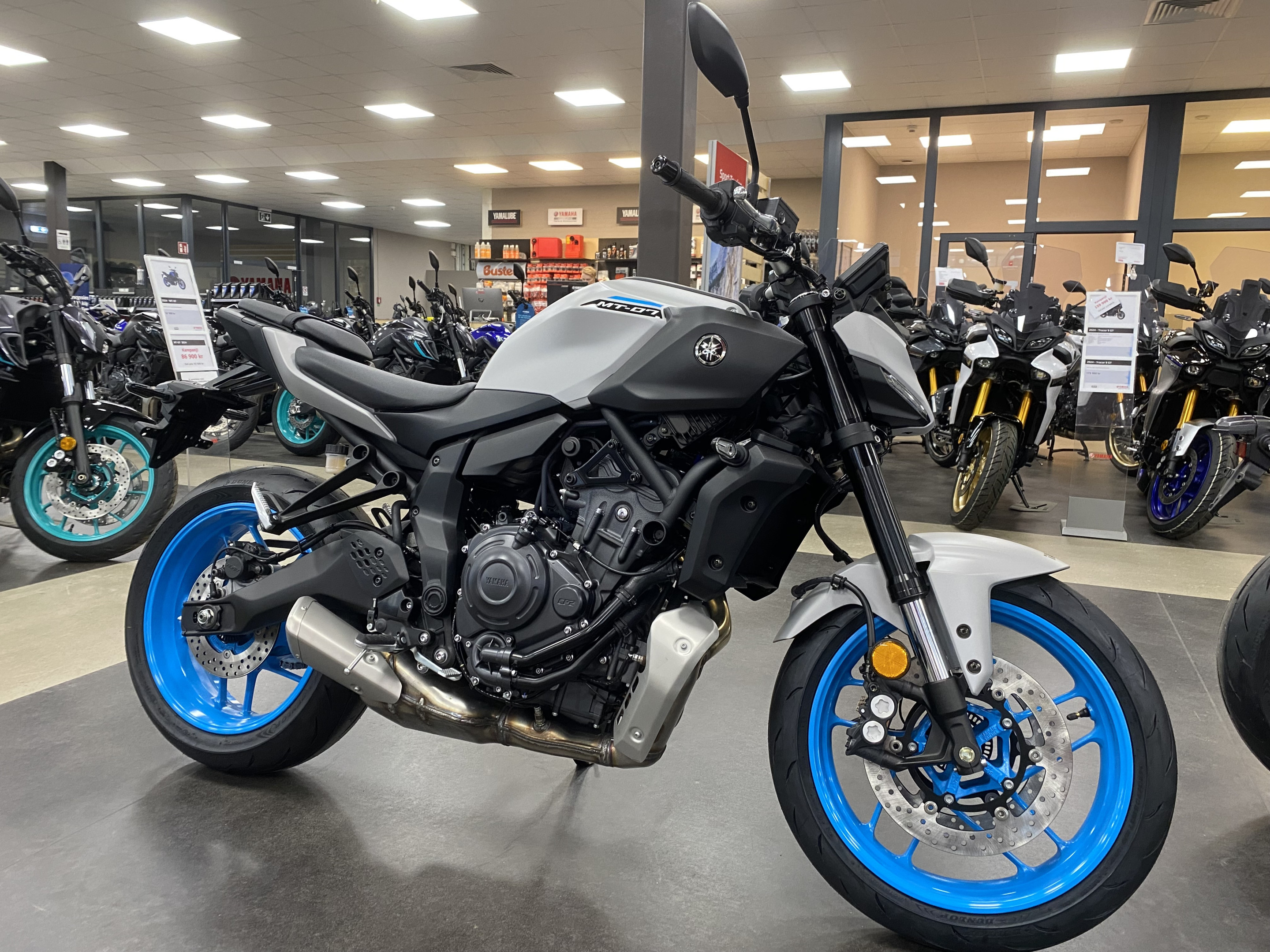 Produktbild 1 - Yamaha MT-07 2025 ICE STORM         2026