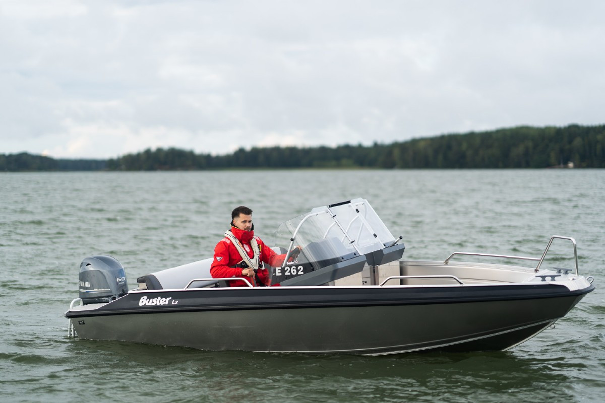 Produktbild 1 - Buster Lx ink. F60HETL *Inkommande!  2026