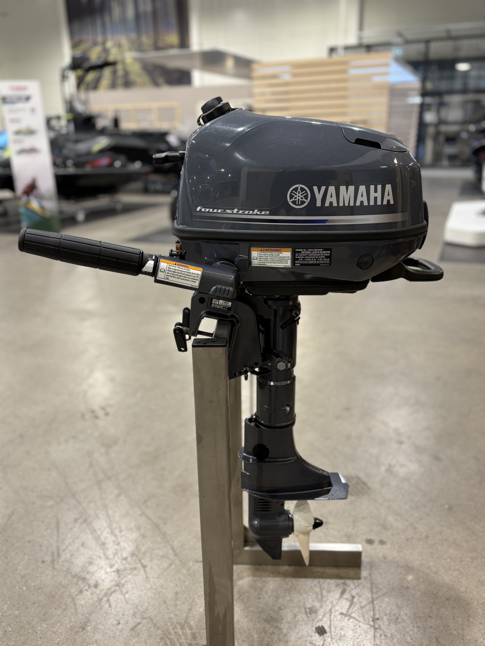 Produktbild 1 - Yamaha F4 Nyskick  2025