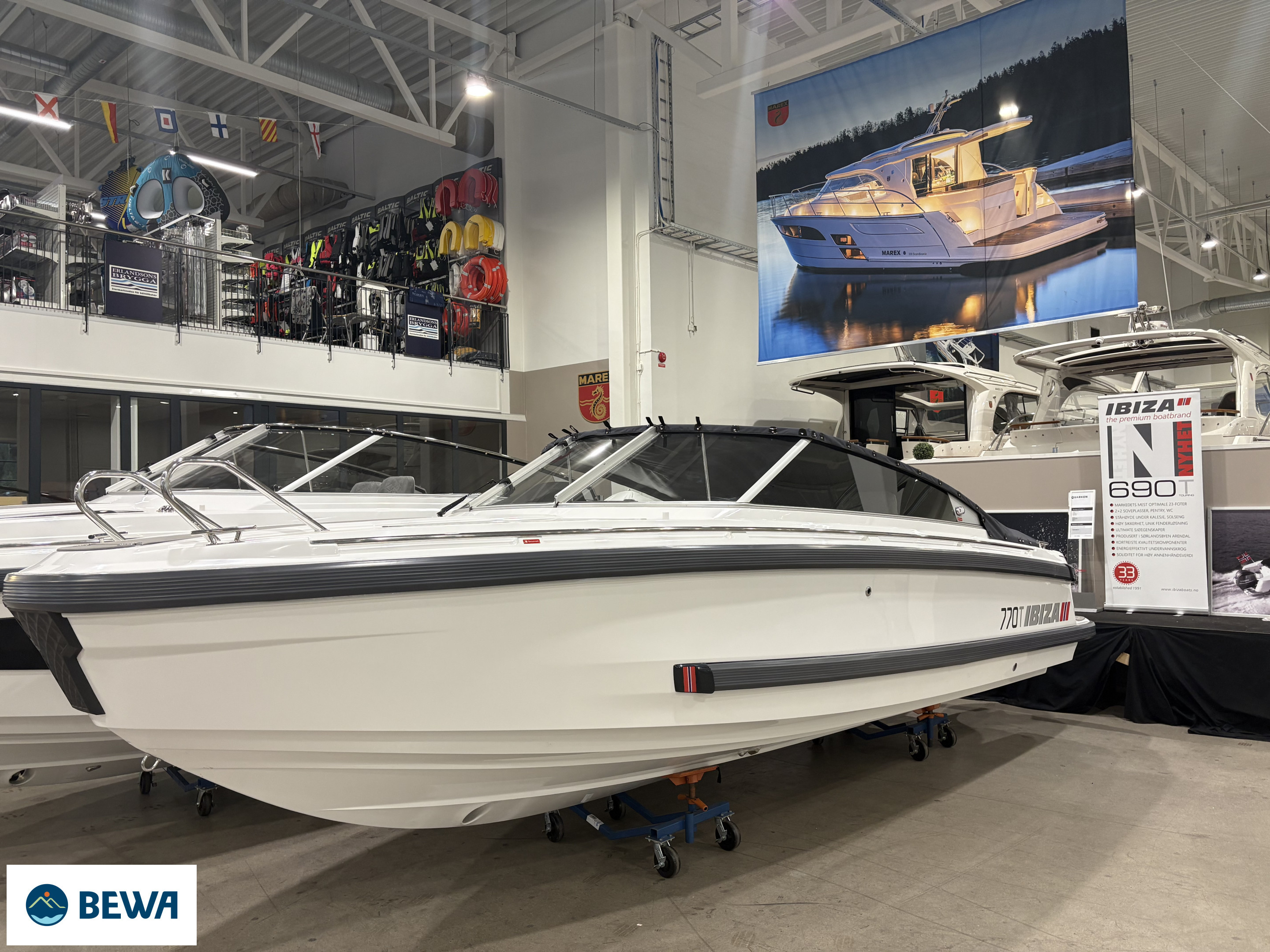 Produktbild 1 - Ibiza 770 Touring Yamaha F250 XSB2 White  2026