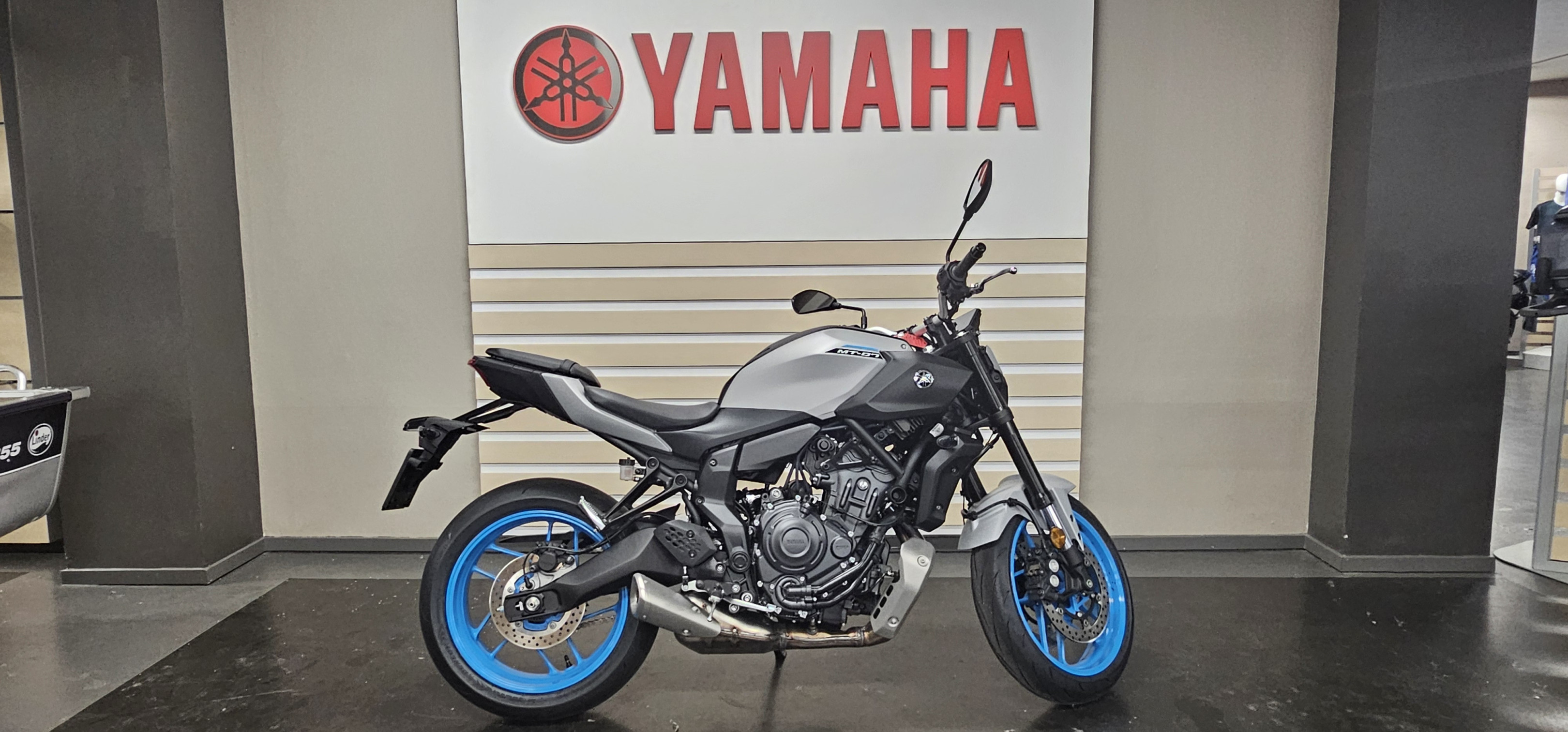 Produktbild 1 - Yamaha MT-07 2025 MLNM4 (ICE STORM) 2025