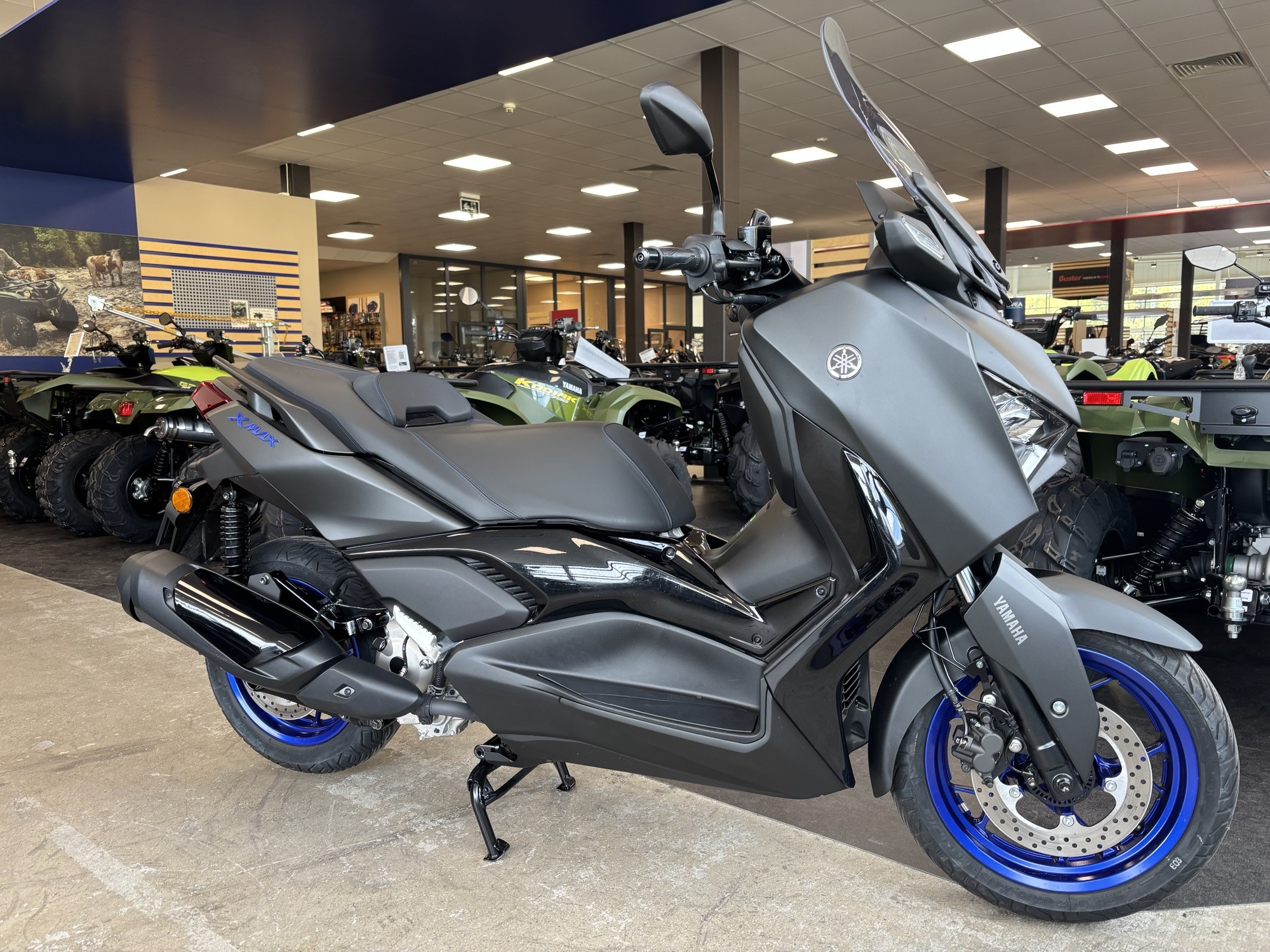 Produktbild 1 - Yamaha XMAX 300  - 70 mil 2025