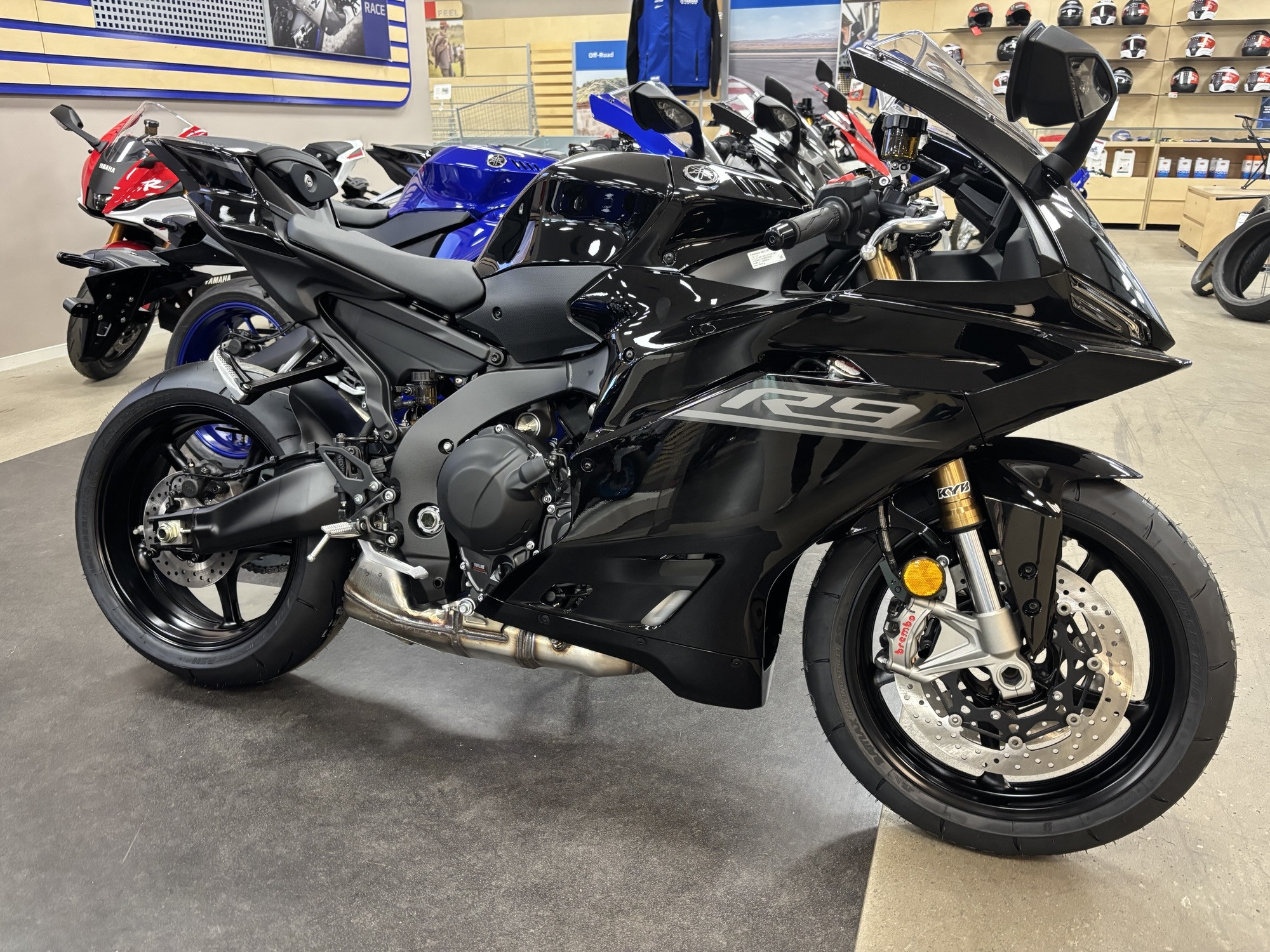 Produktbild 1 - Yamaha YZF-R9 Tech Black             2026