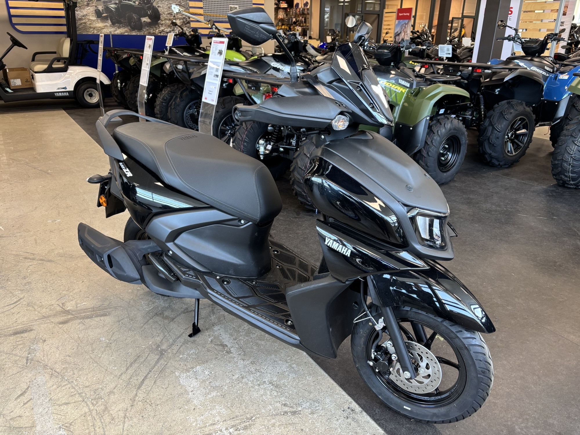 Produktbild 1 - Yamaha RAYZR 2024