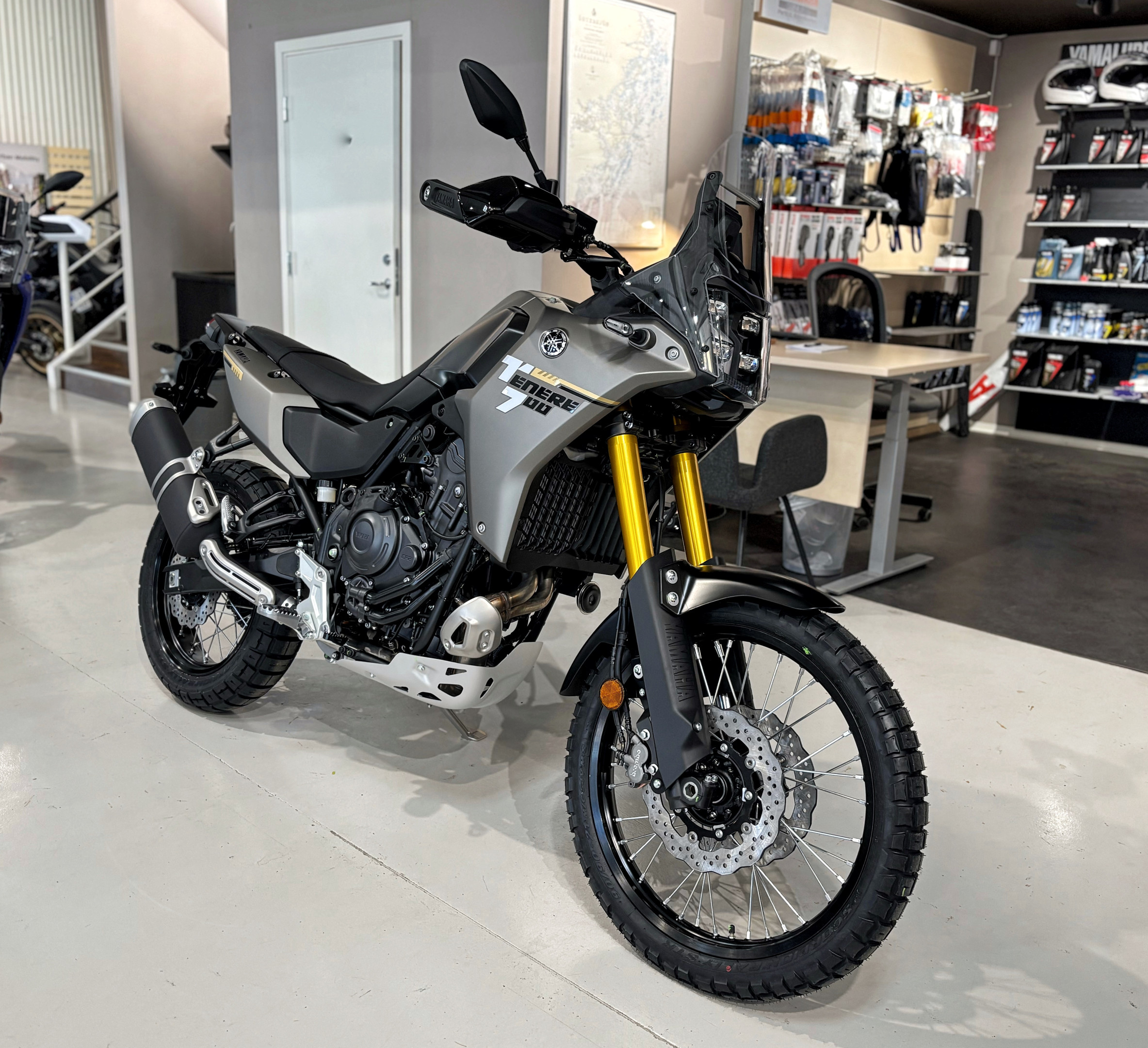 Produktbild 1 - Yamaha Tenere 700 Frozen Titanium  2026