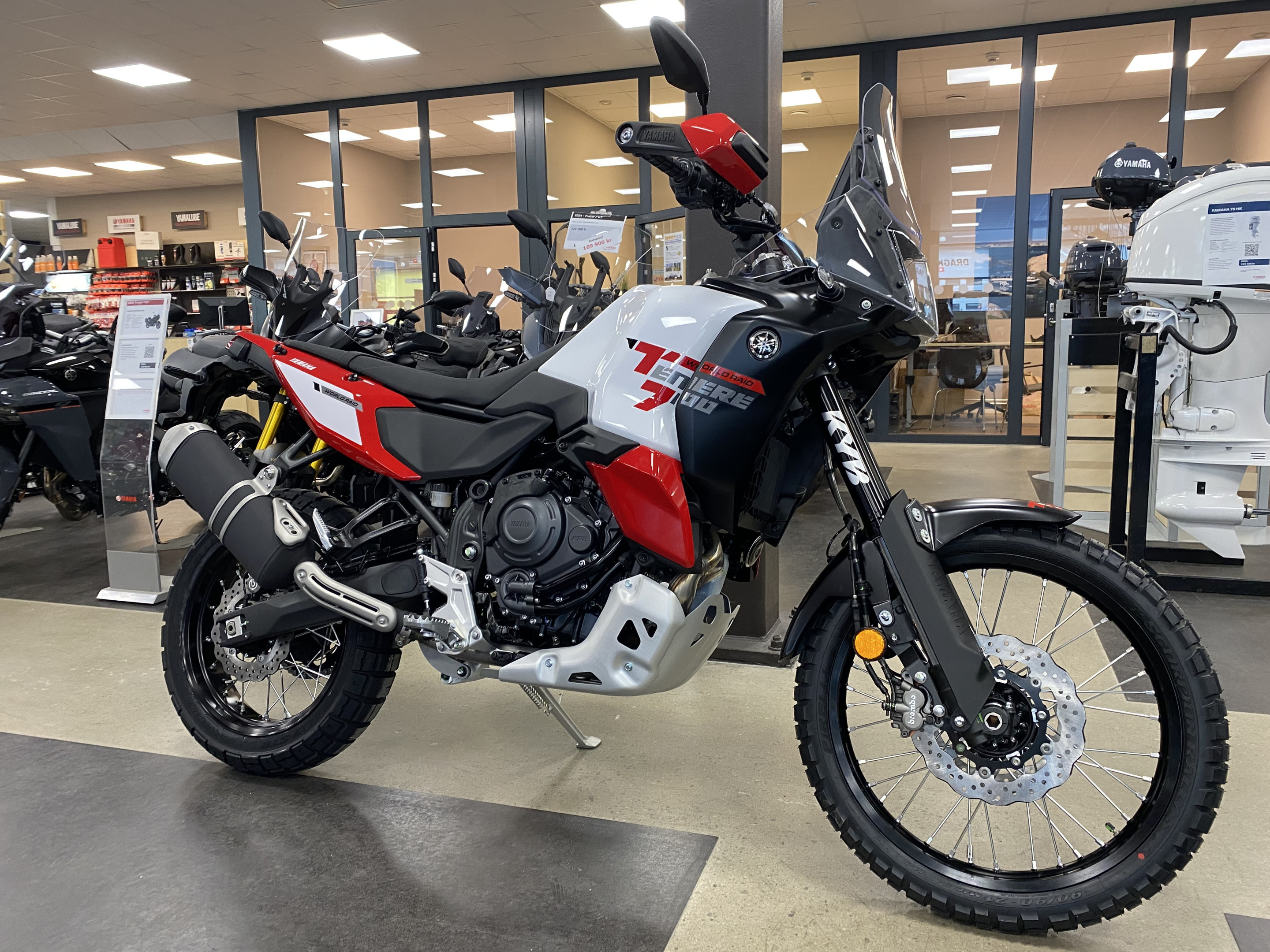 Produktbild 1 - Yamaha Tenere 700 World Raid RED WHITE  2026