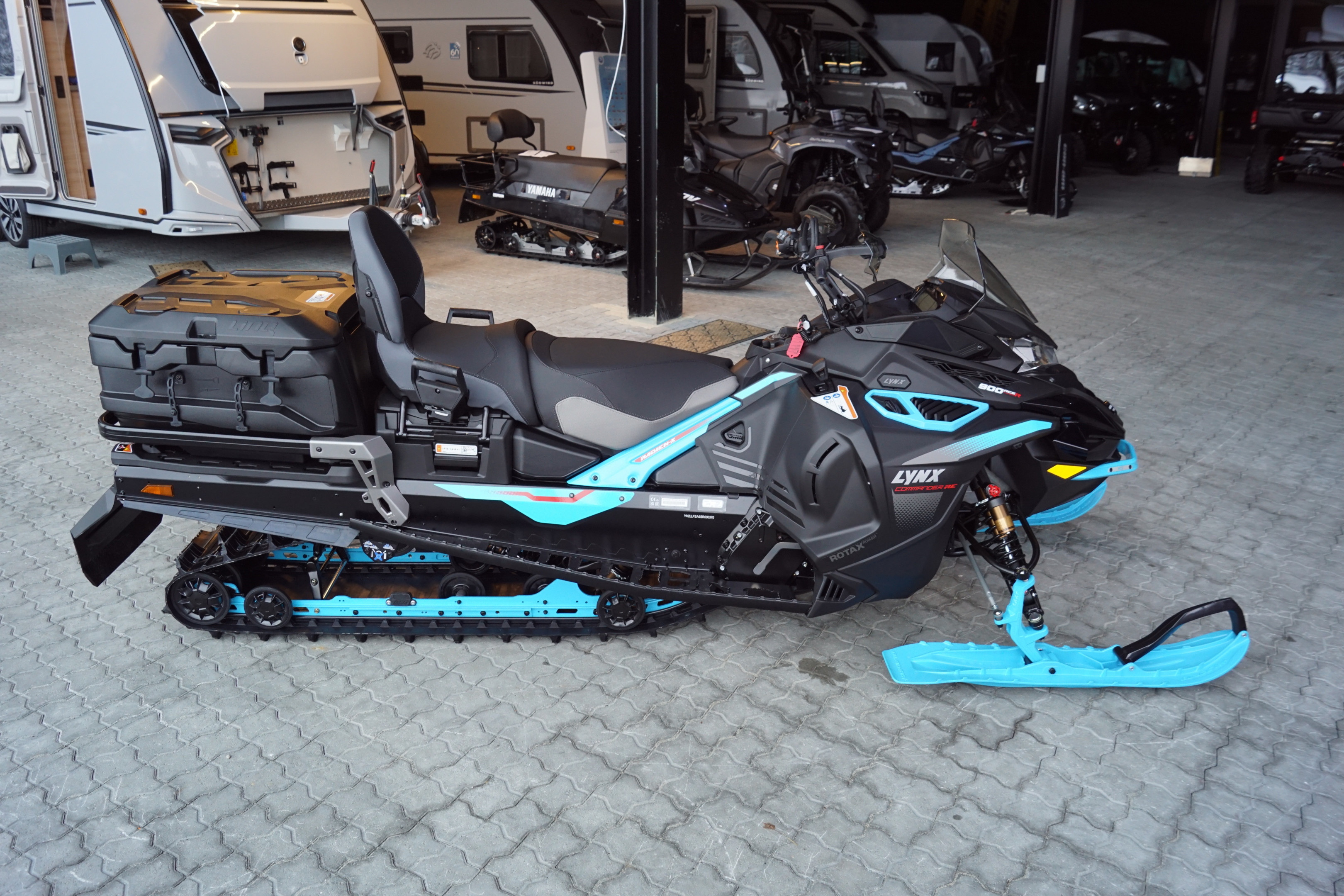[general.product.image.short] 1 - Lynx Commander RE 900 ACE Turbo R [LFSA] 2025