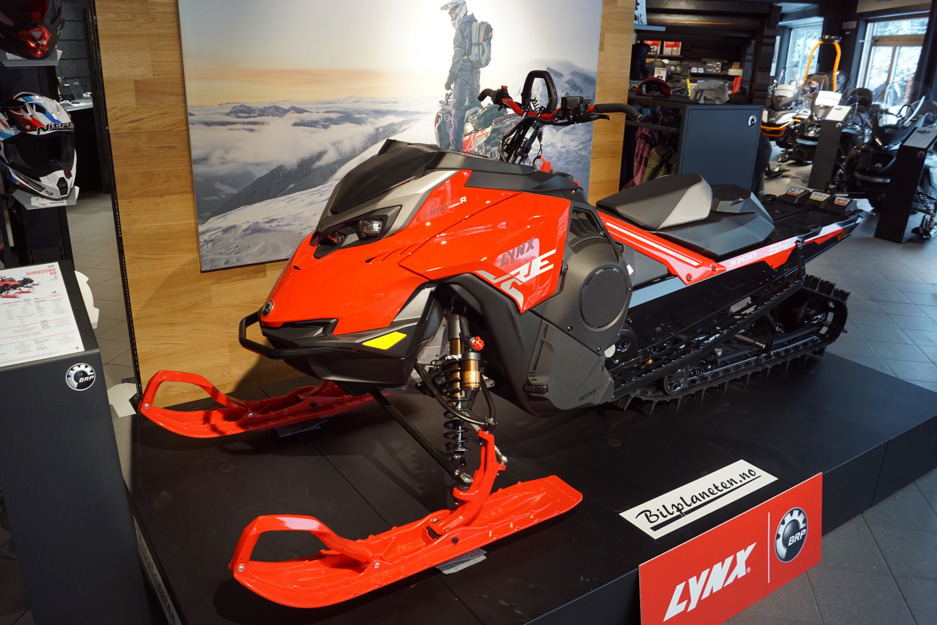 [general.product.image.short] 1 - Lynx Shredder RE 850 E-TEC Turbo R [STSK] 2025