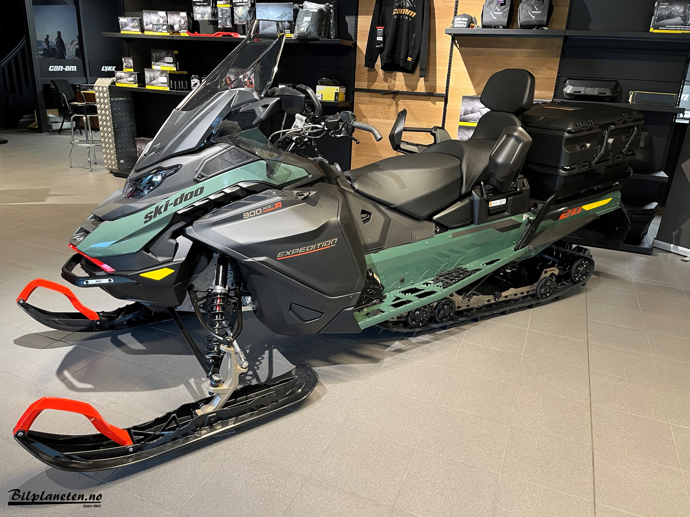 [general.product.image.short] 1 - Ski-doo EXpedition SE 900 ACE TURBO R [AYTS] 2026