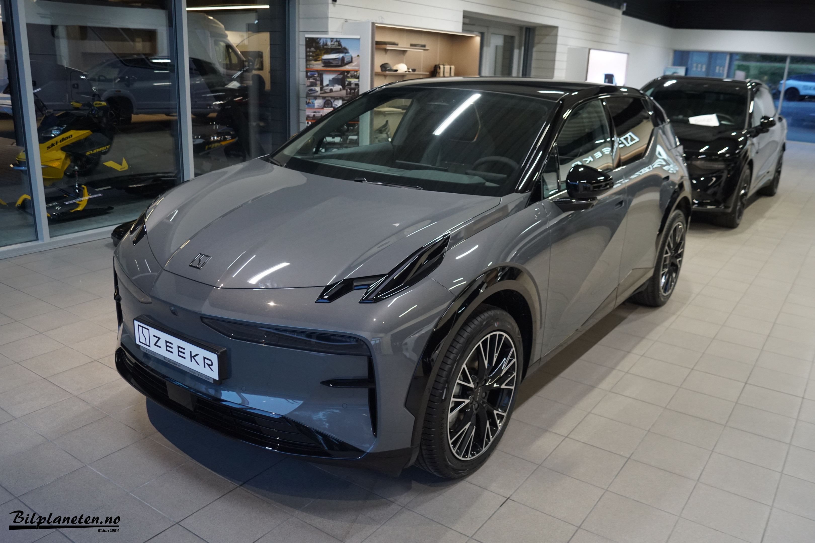 [general.product.image.short] 1 - Zeekr X Privilege AWD  2025