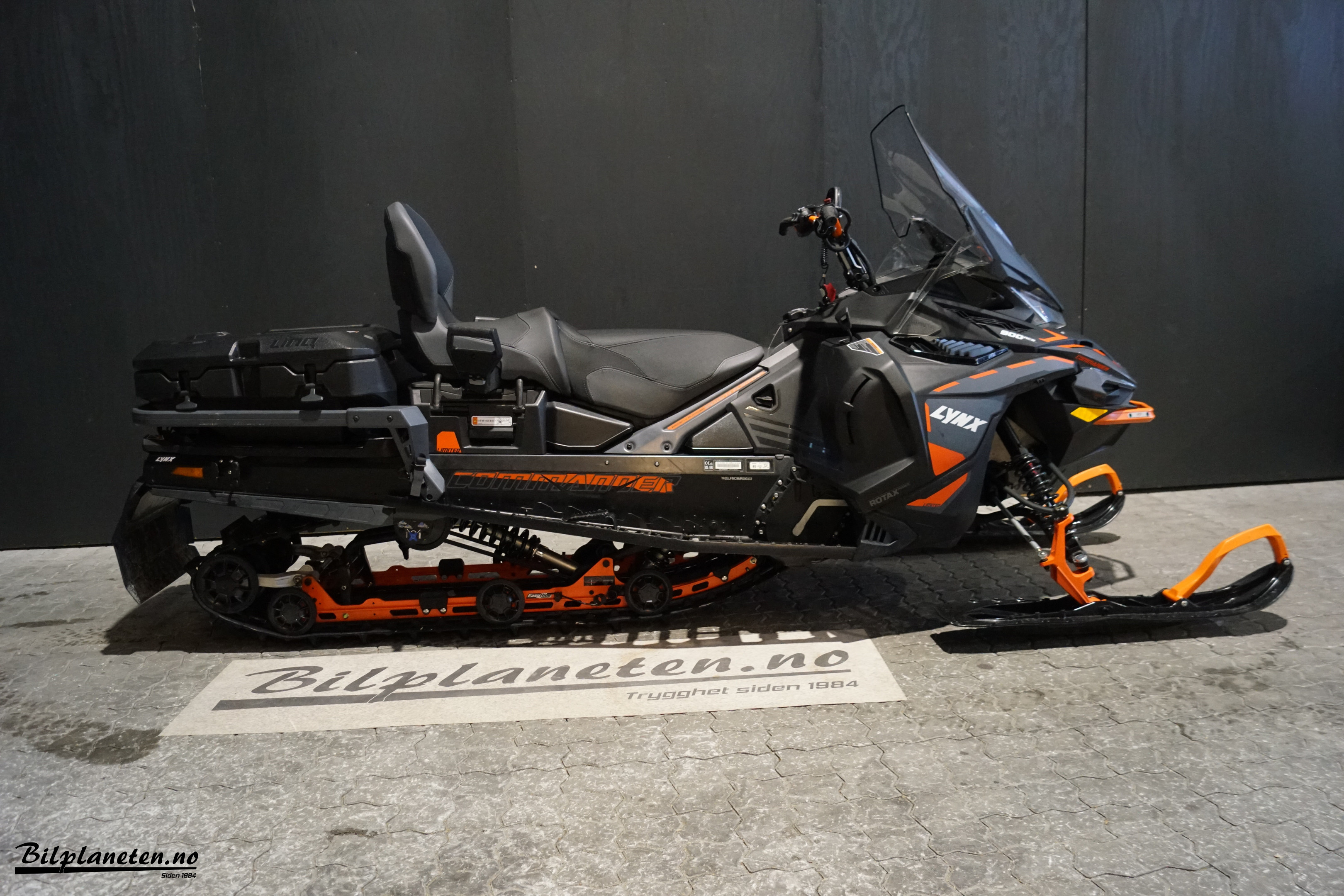 [general.product.image.short] 1 - Lynx Commander LTD 900 AC 2021