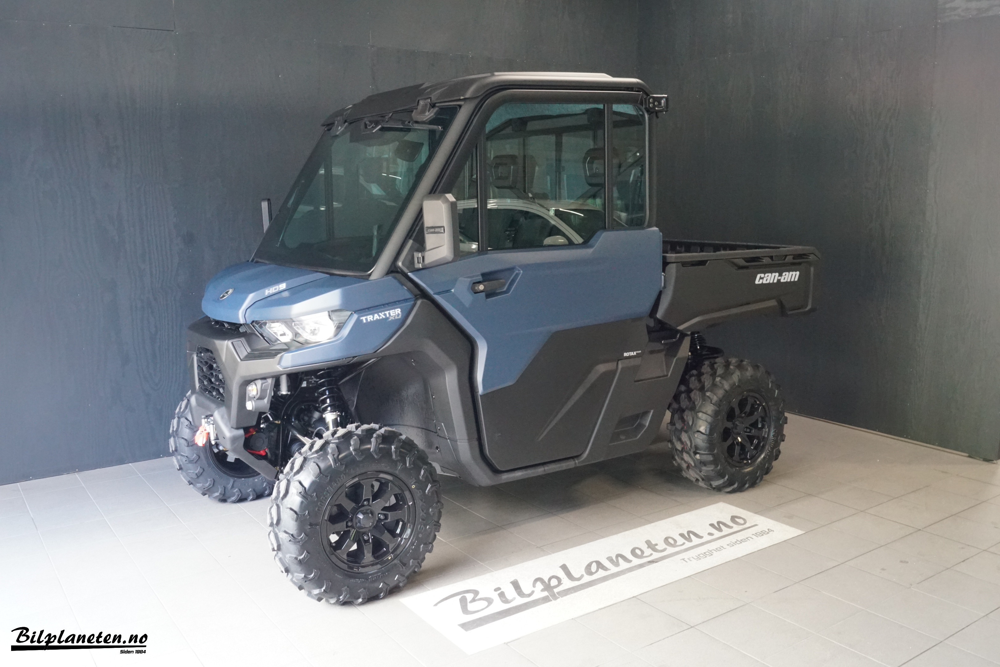 [general.product.image.short] 1 - Can-Am Traxter HD9 XU T ABS [6NTC] 2026