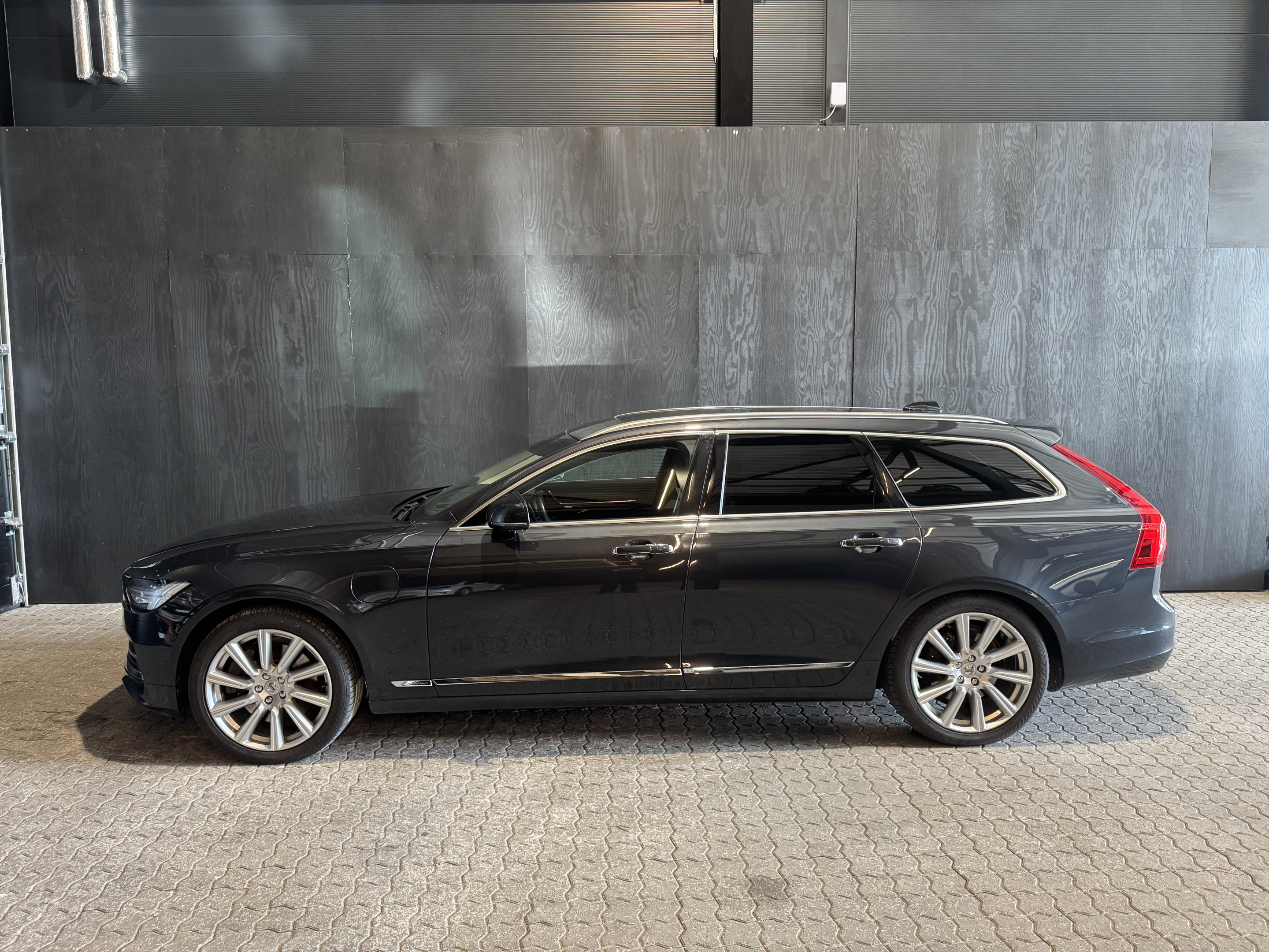 [general.product.image.short] 1 - Volvo V90 Inscription T8 Twin Engine AWD 2018