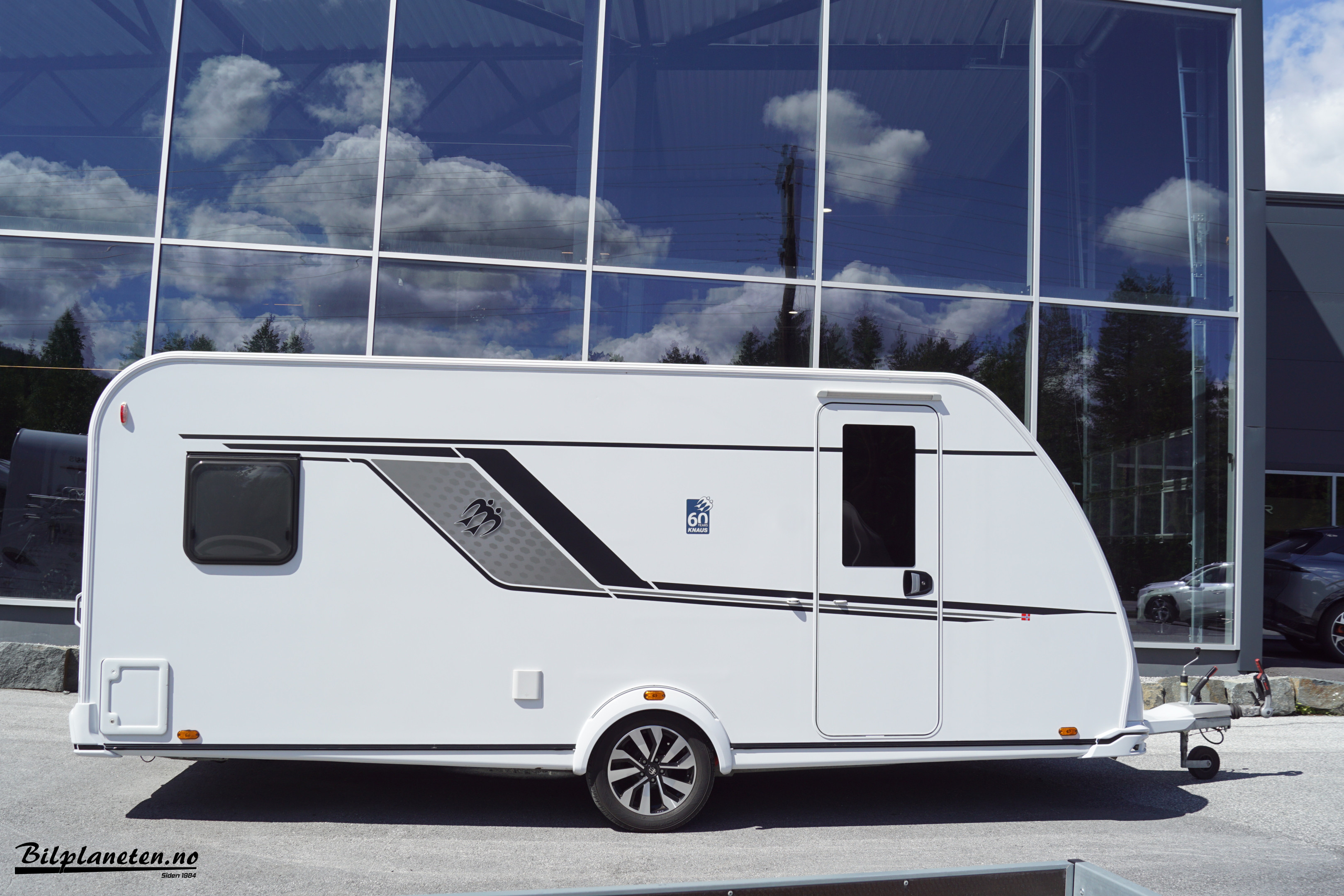 [general.product.image.short] 1 - Knaus PF500 2022